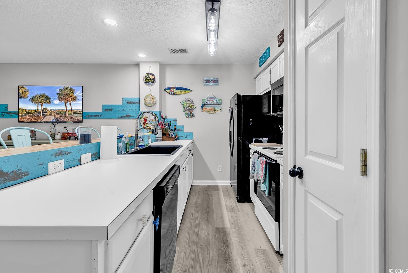 1900 Duffy St. Property Photo 12