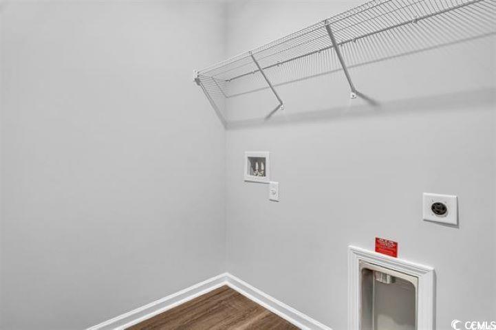 989 Cherrystone Loop Property Photo 16