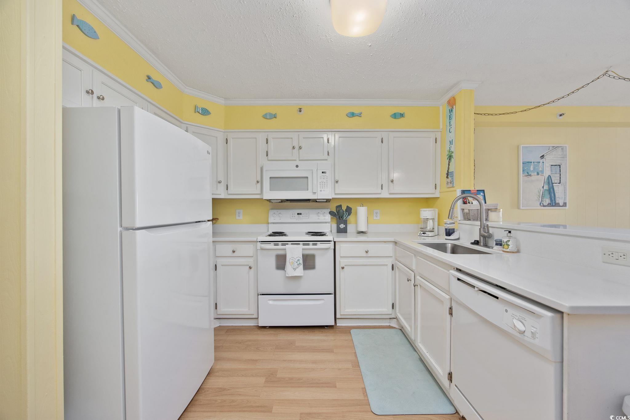 720 Waccamaw Dr. Property Photo 4