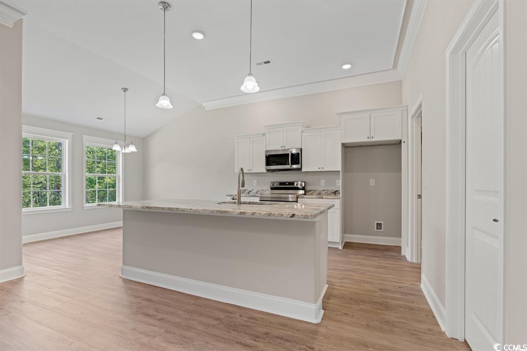 414 Laurel Ct. Property Photo 18