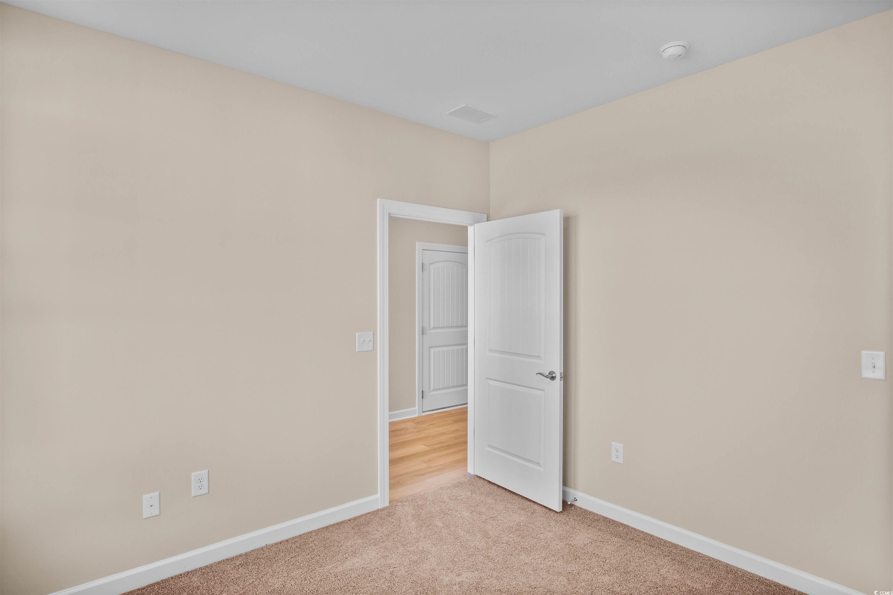 1212 Needle Grass Loop Property Photo 15