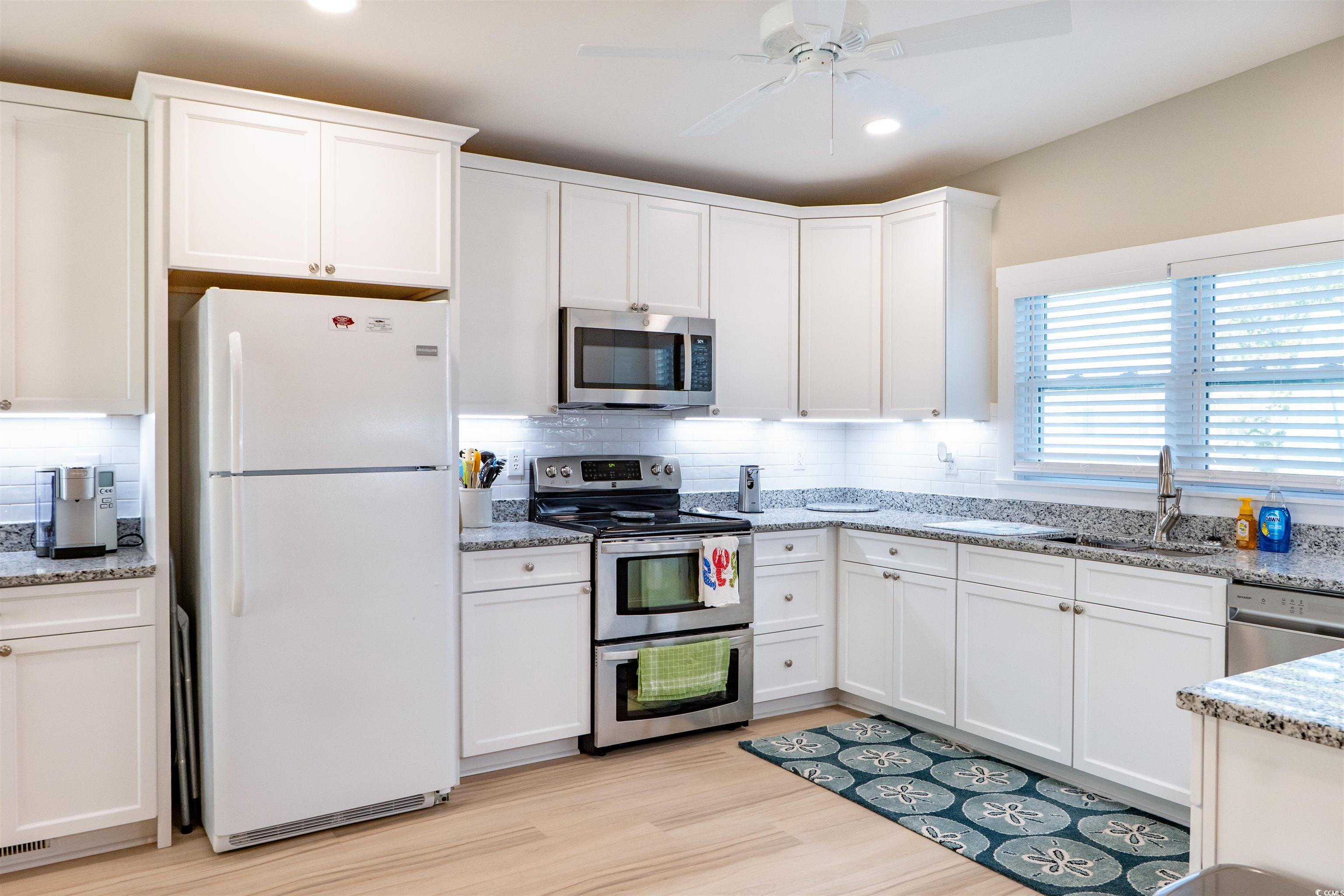 415 Sundial Dr. Property Photo 12