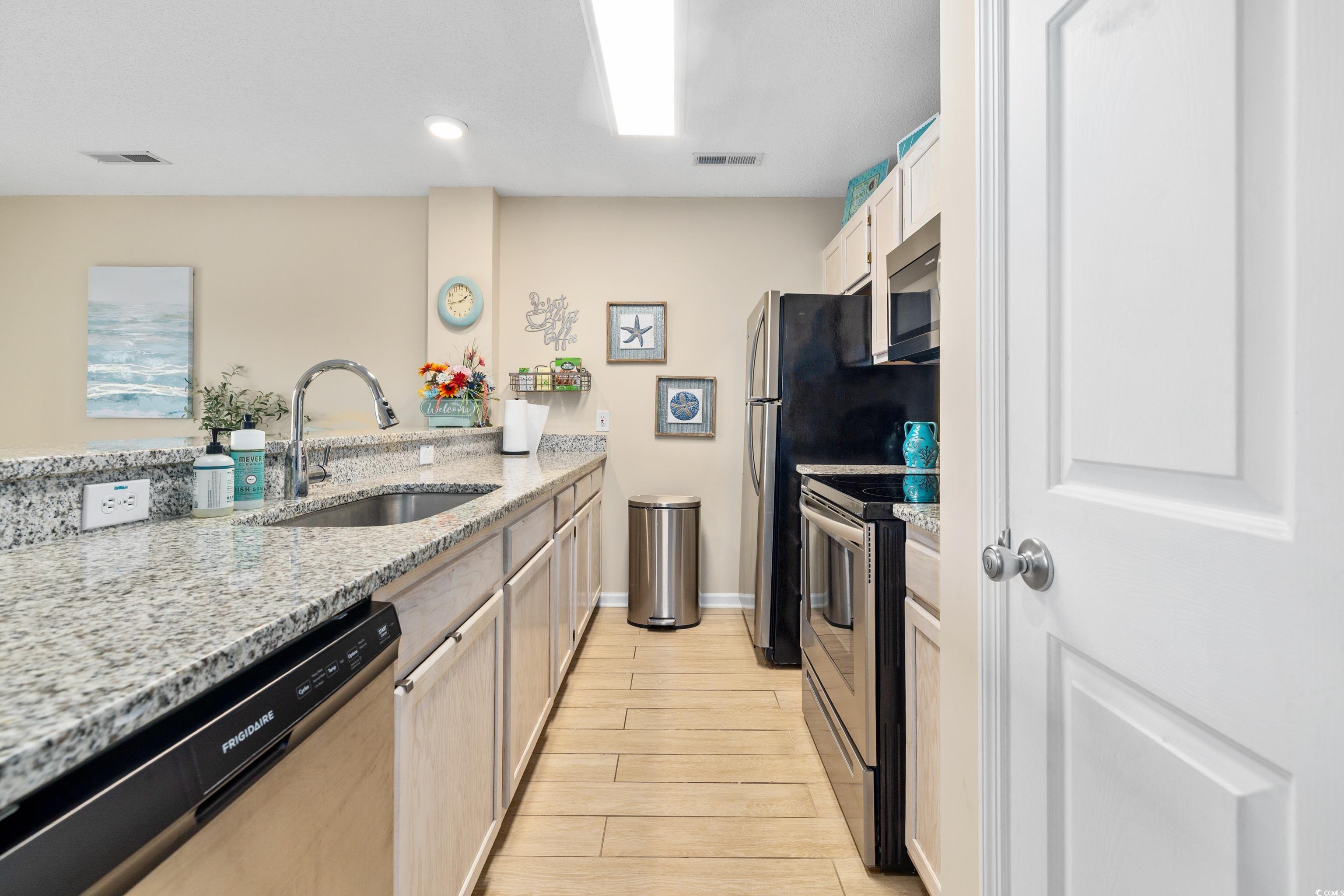 204 Landing Rd. Property Photo 12