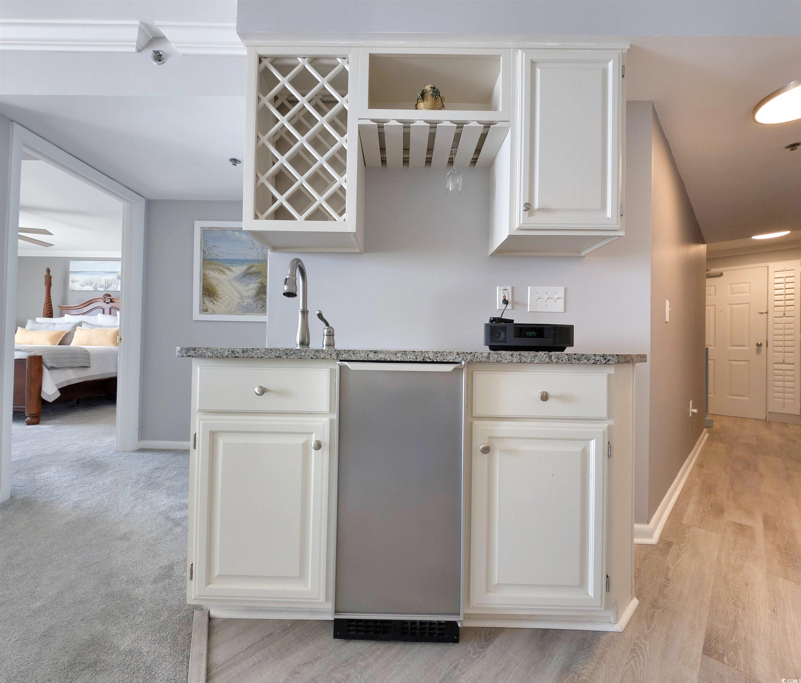 195 S Dunes Dr. Property Photo 7