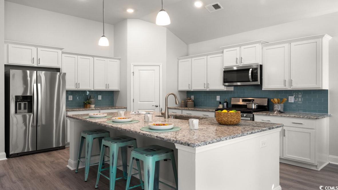 8168 Bear Claw Way Property Photo 4