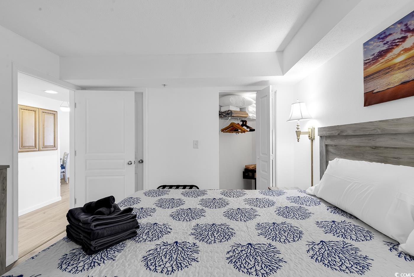 7100 Ocean Blvd. N Property Photo 4