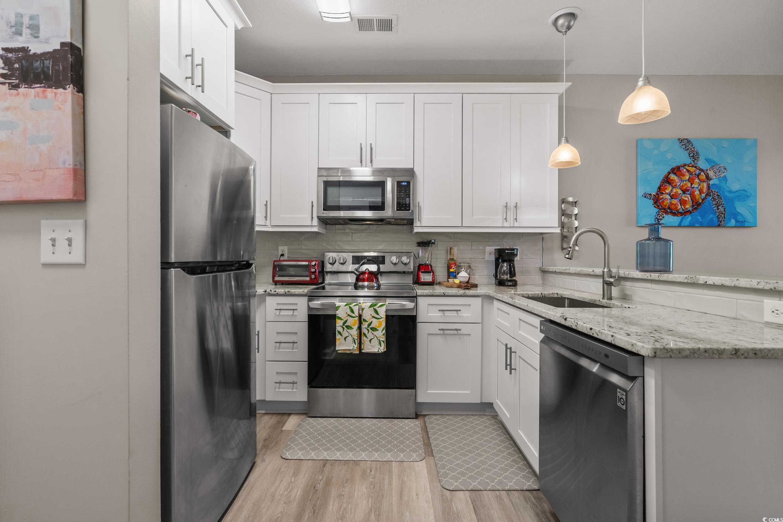 476 River Oaks Dr. Property Photo 7