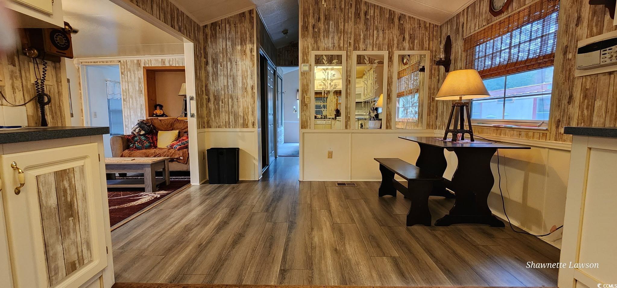 435 East Bank Dr. Property Photo 19