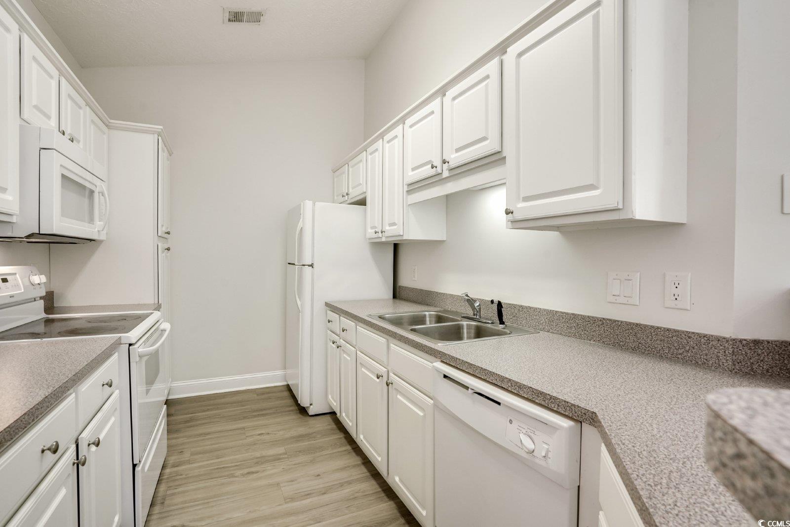 1113 Peace Pipe Pl. Property Photo 4