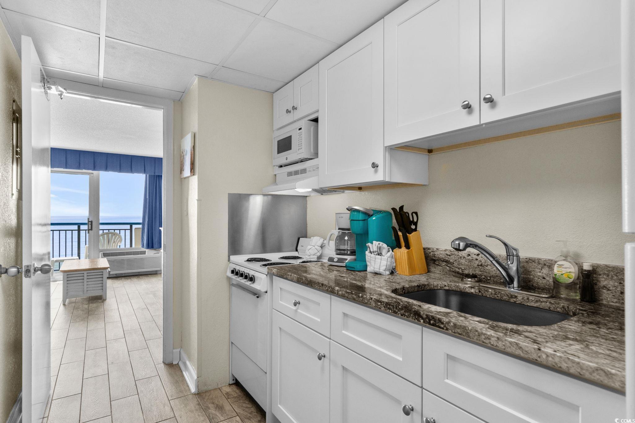 2300 N Ocean Blvd. Property Photo 23