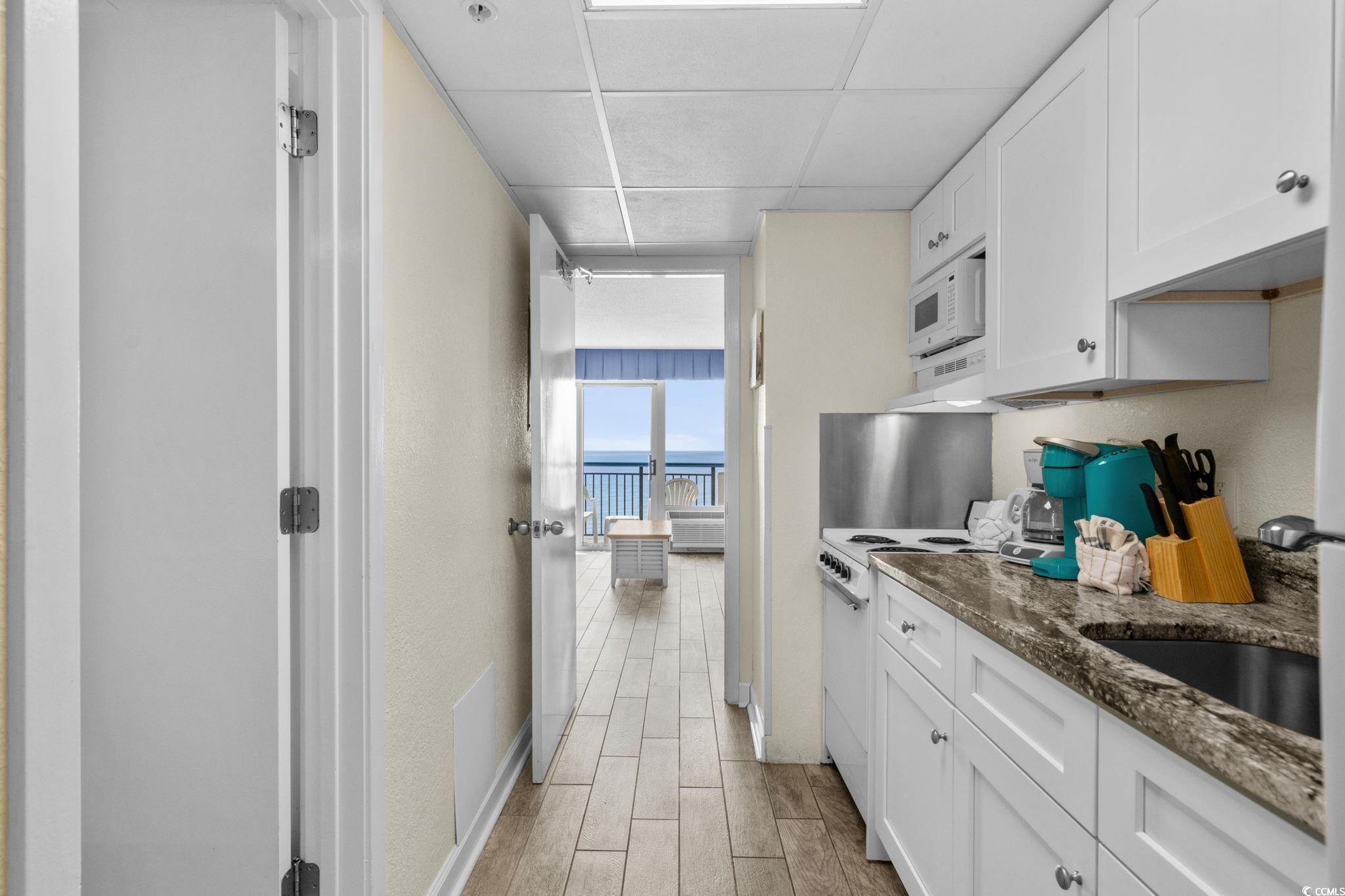 2300 N Ocean Blvd. Property Photo 24