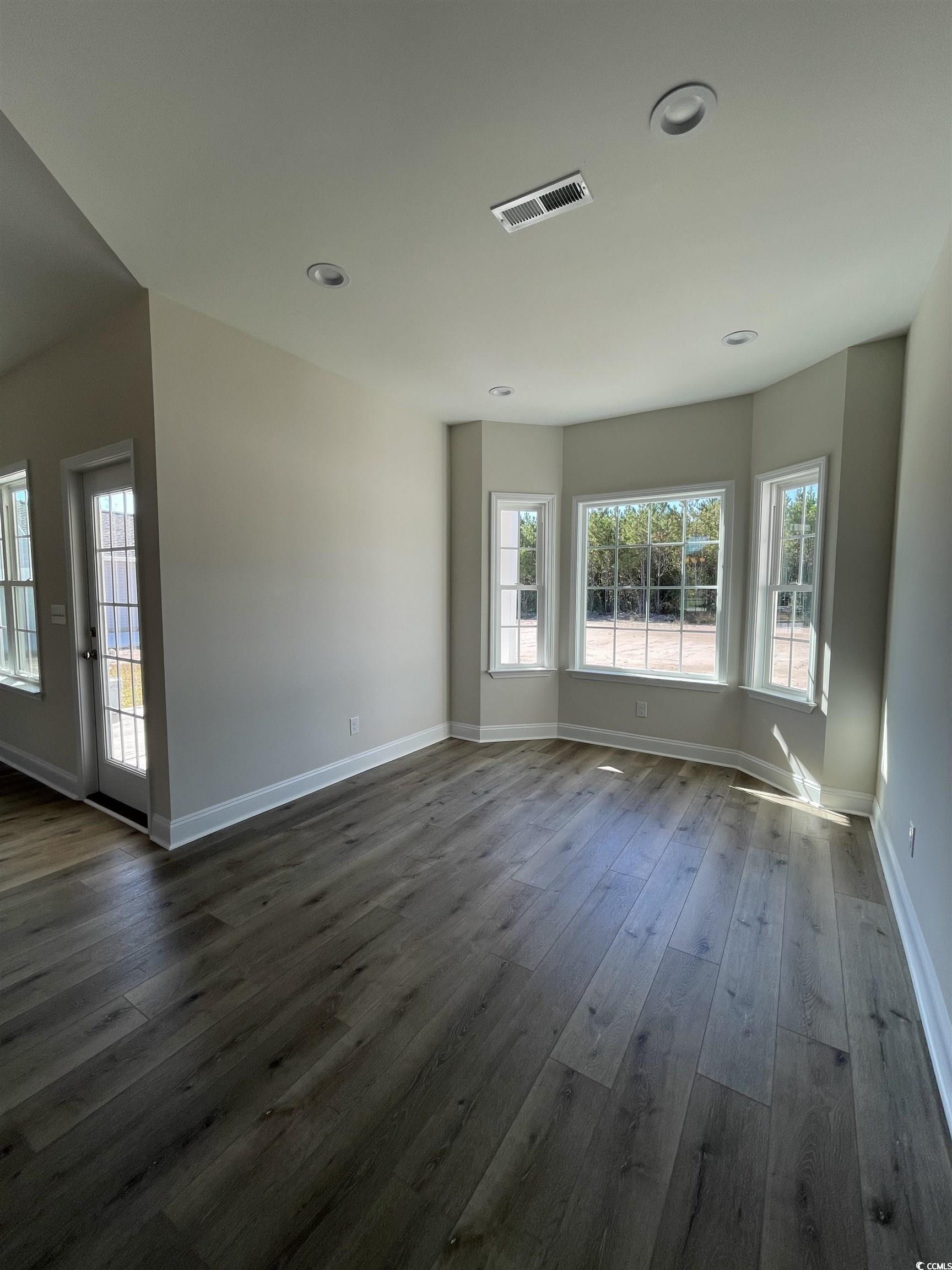 4195 Double Dee Rd. Property Photo 3