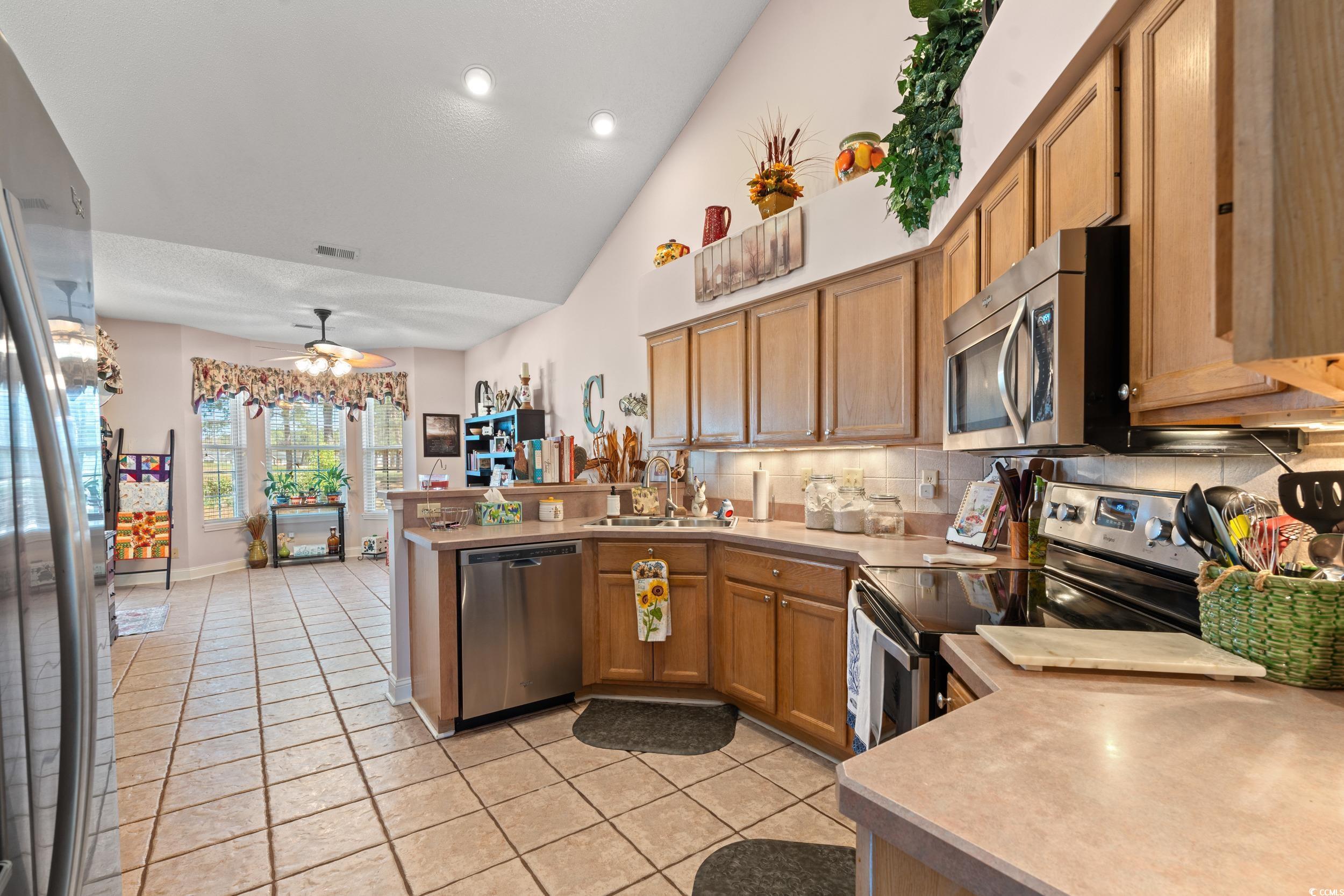 542 Sand Ridge Rd. Property Photo 9