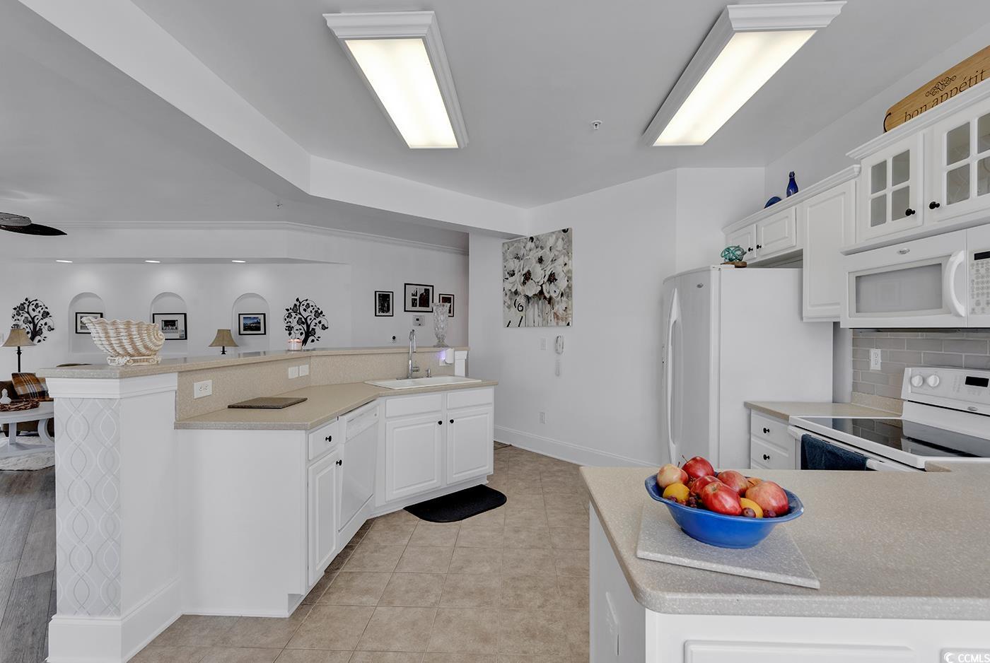 2180 Waterview Dr. Property Photo 17