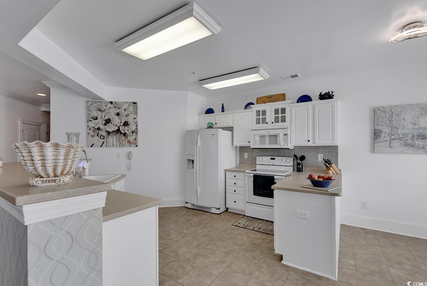 2180 Waterview Dr. Property Photo 18