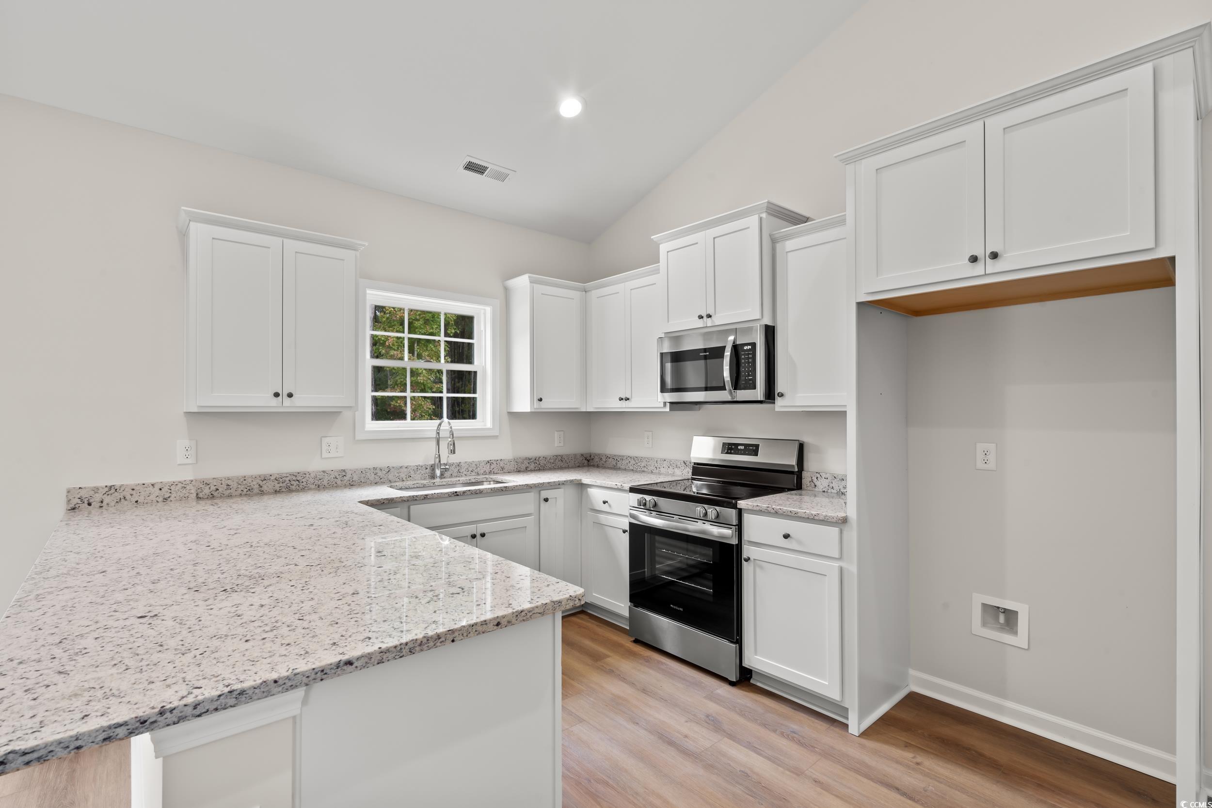 164 Double Pond Dr Property Photo 5