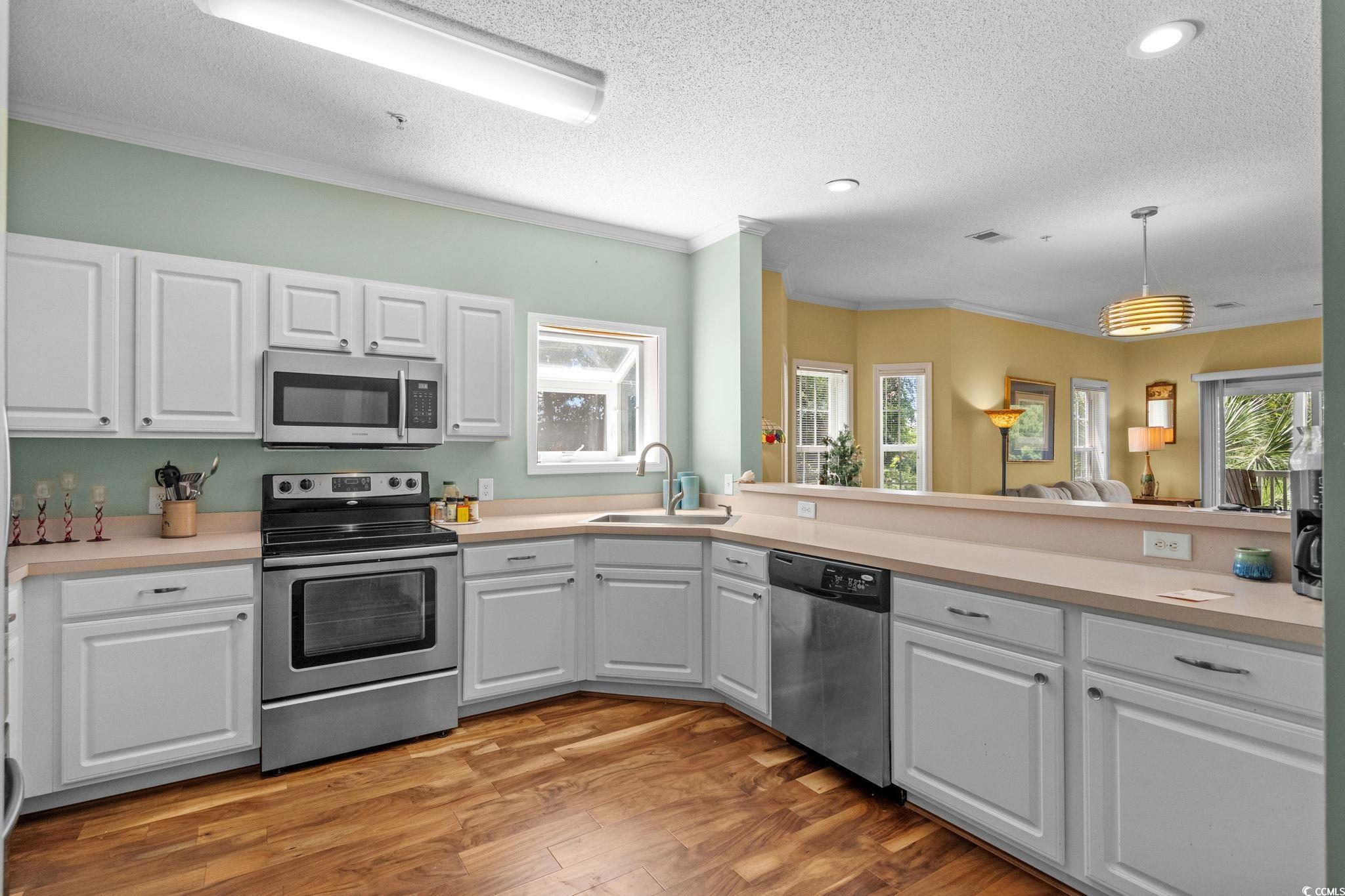 1100 Commons Blvd. Property Photo 6