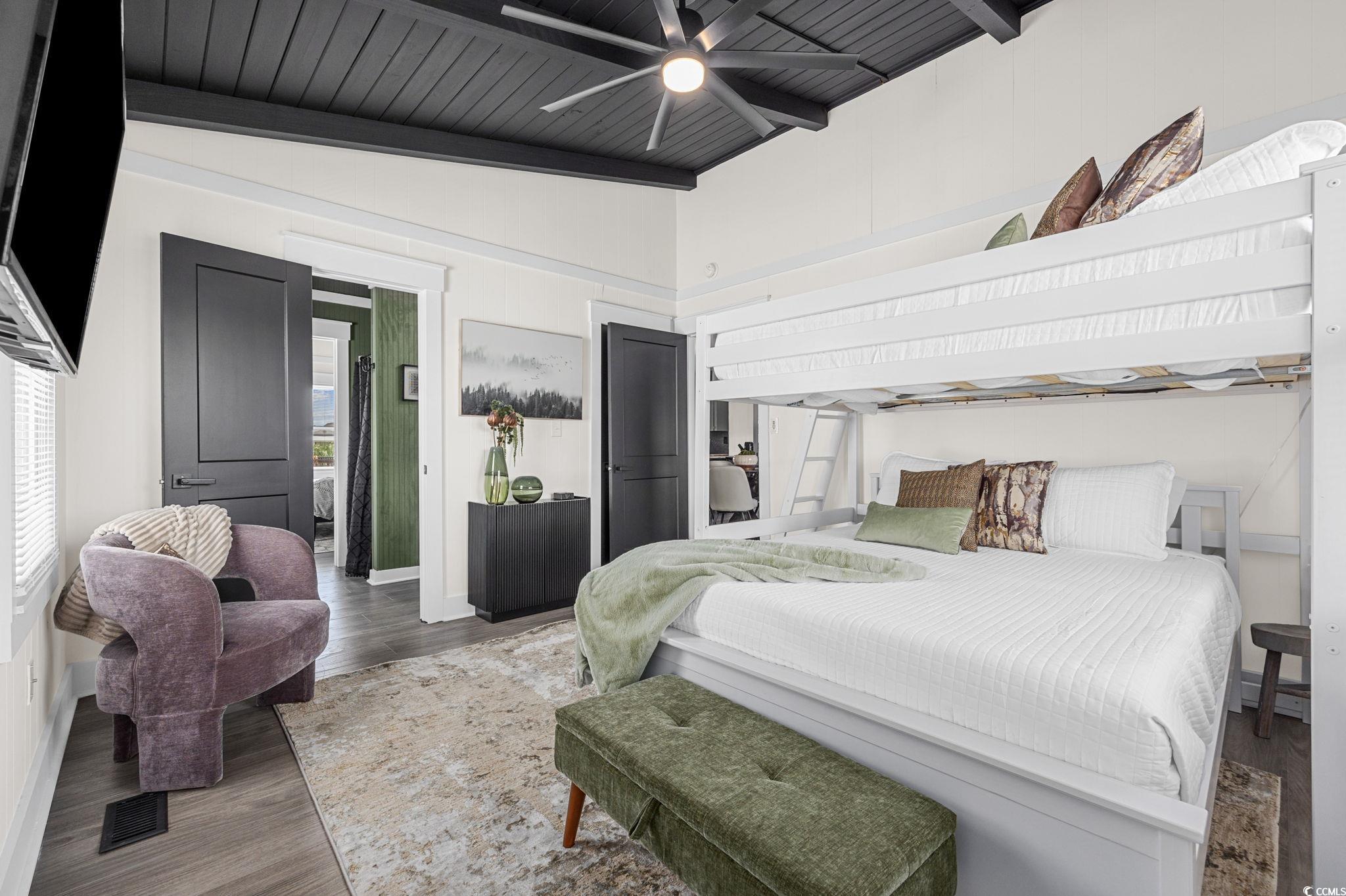 324 54th Ave. N Property Photo 20