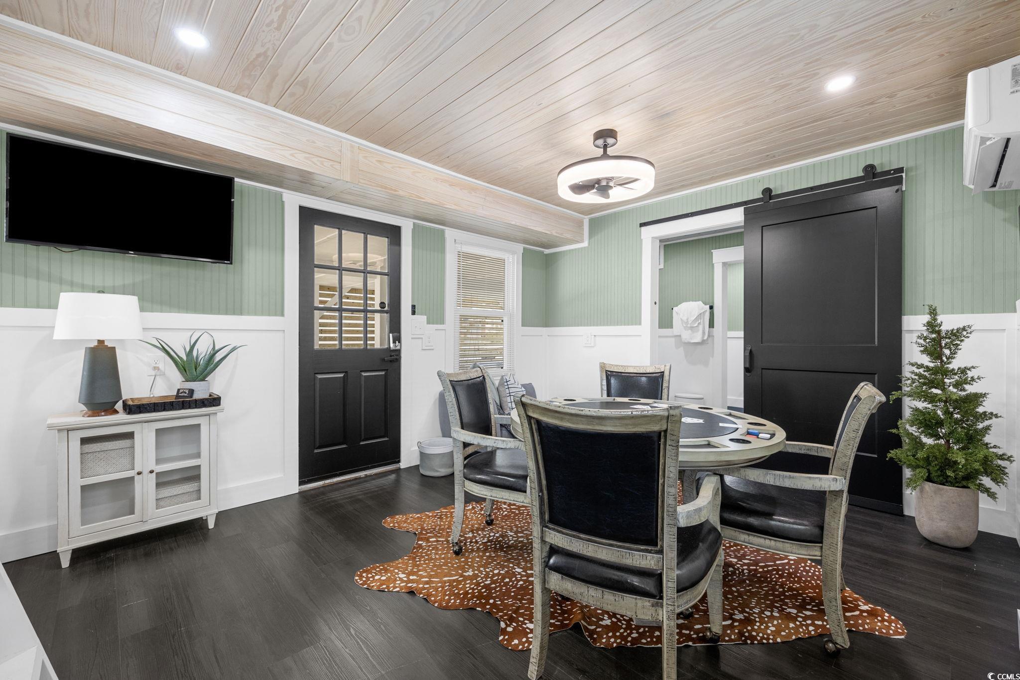 324 54th Ave. N Property Photo 22