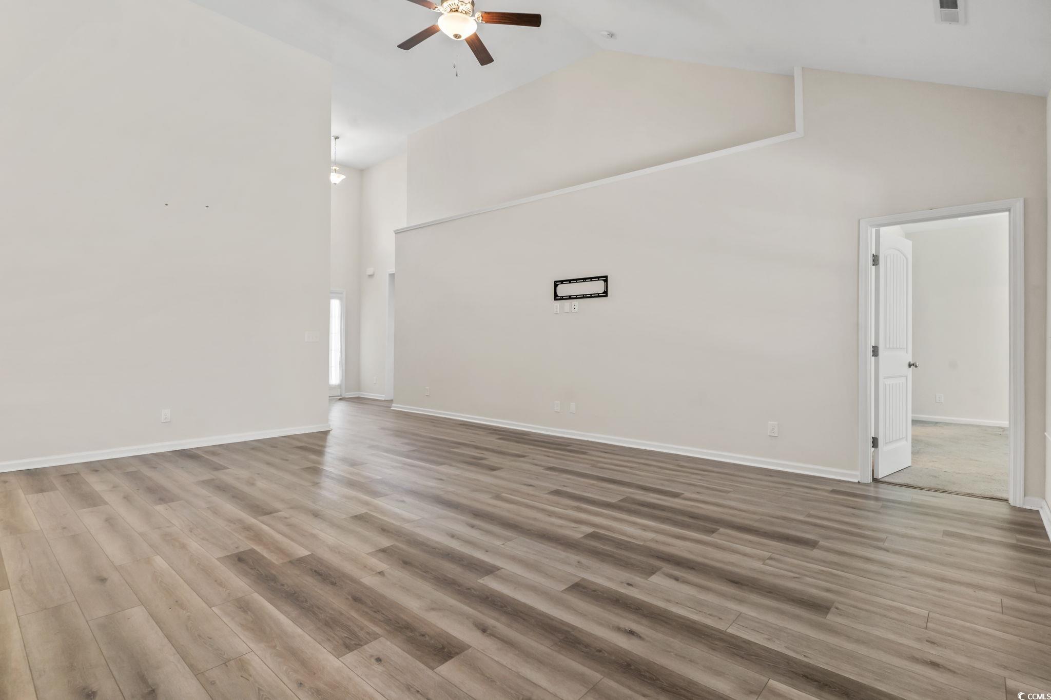 574 Rycola Circle Property Photo 16