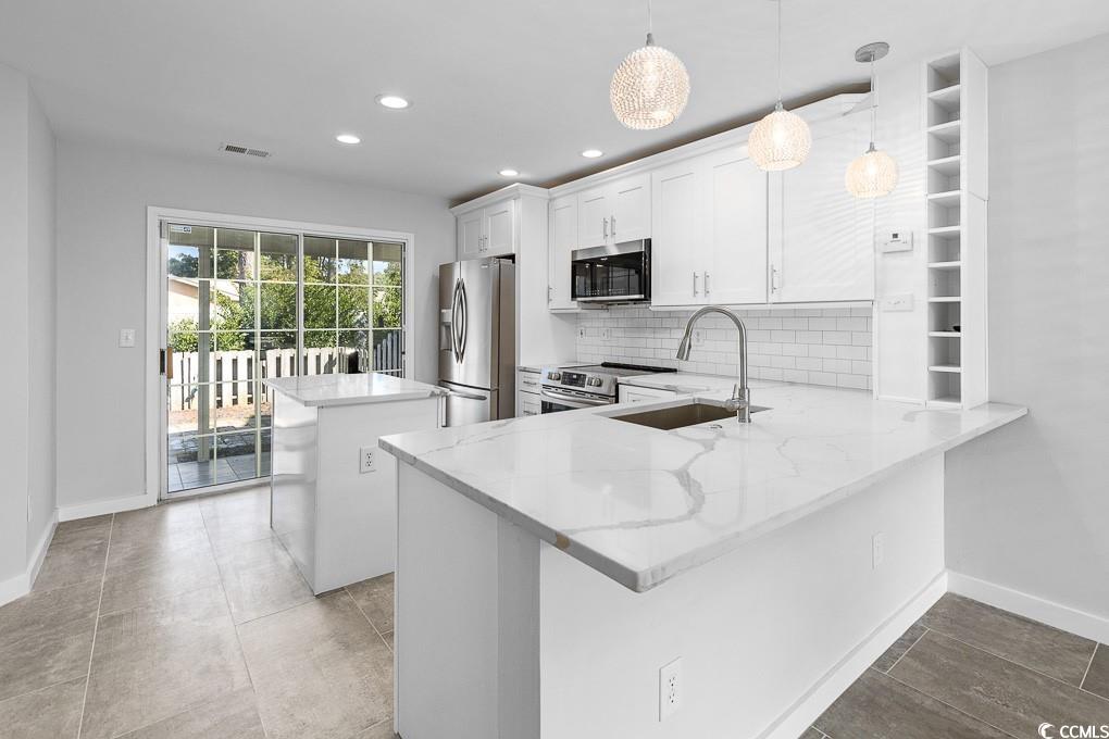 3564 Evergreen Way Property Photo 6