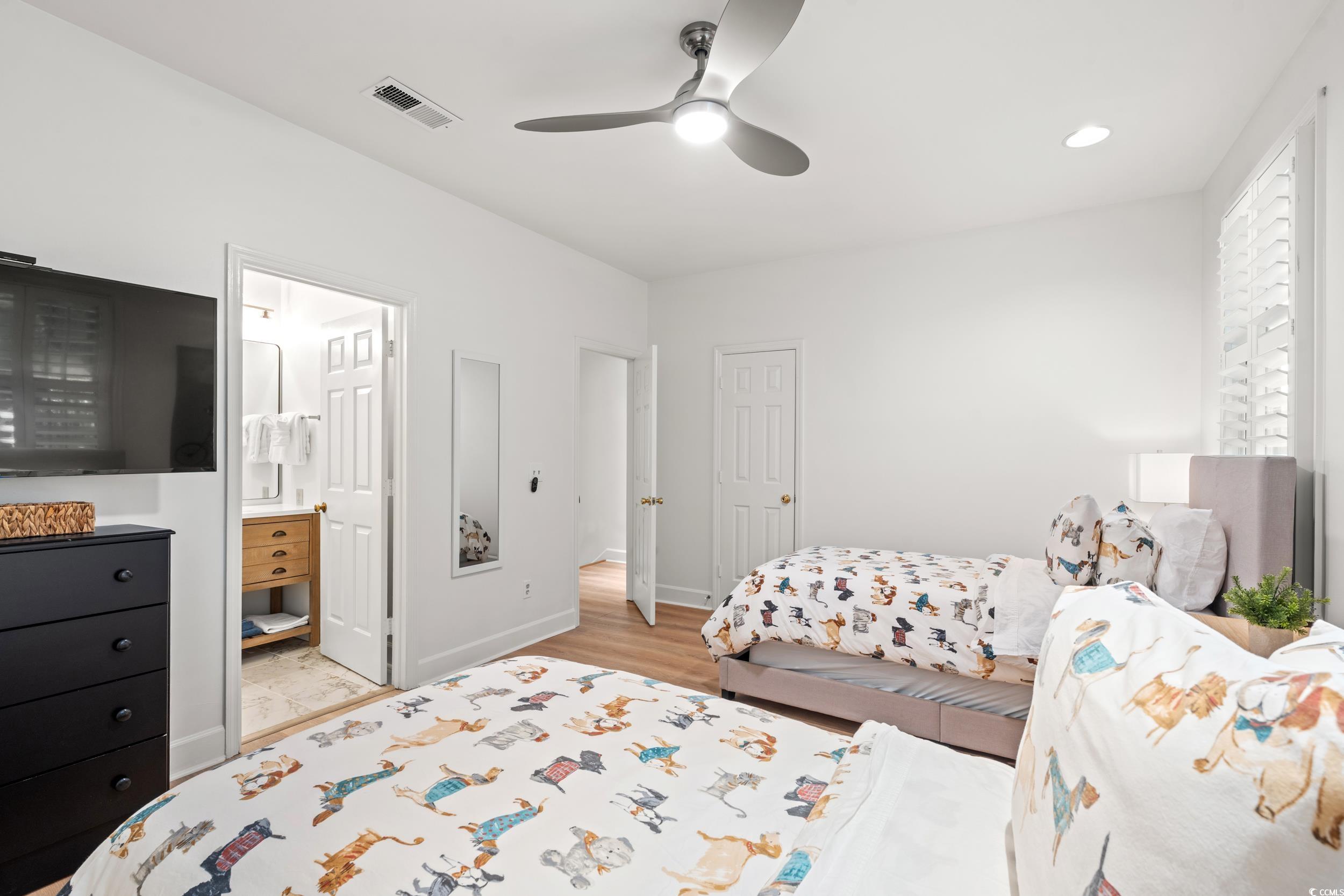 3056 Court St. Property Photo 25