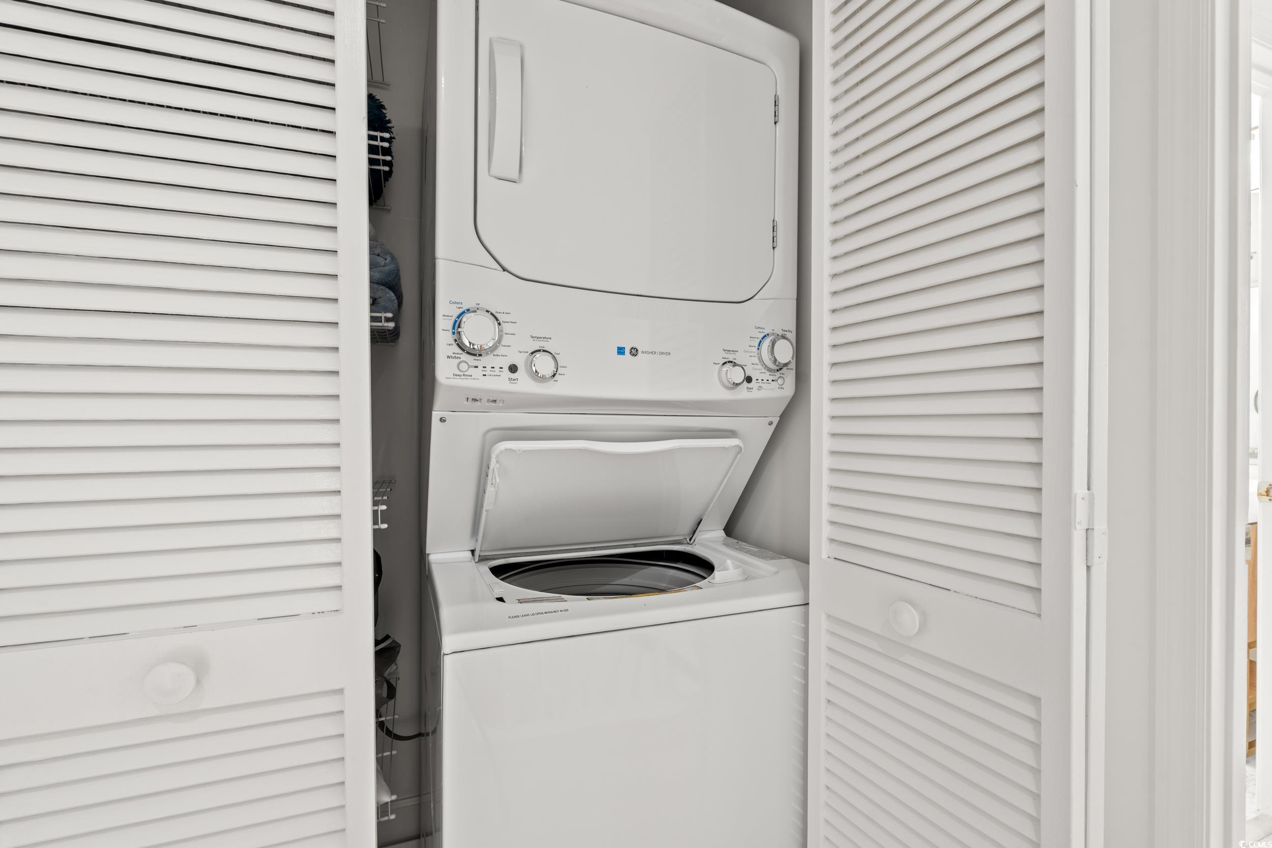 3056 Court St. Property Photo 30