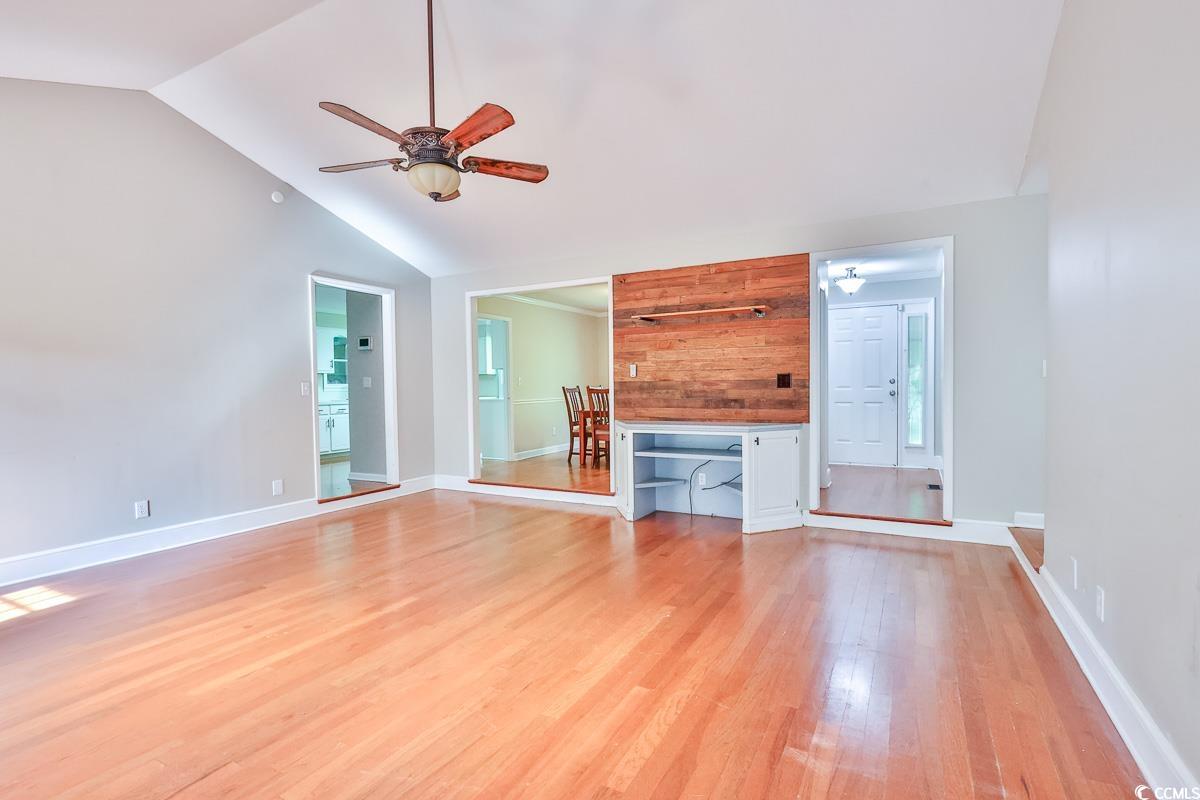 2221 Rosebud Dr. Property Photo 4