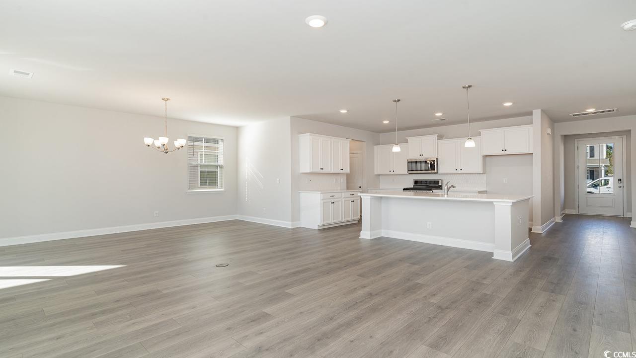 8169 Bear Claw Way Property Photo 10