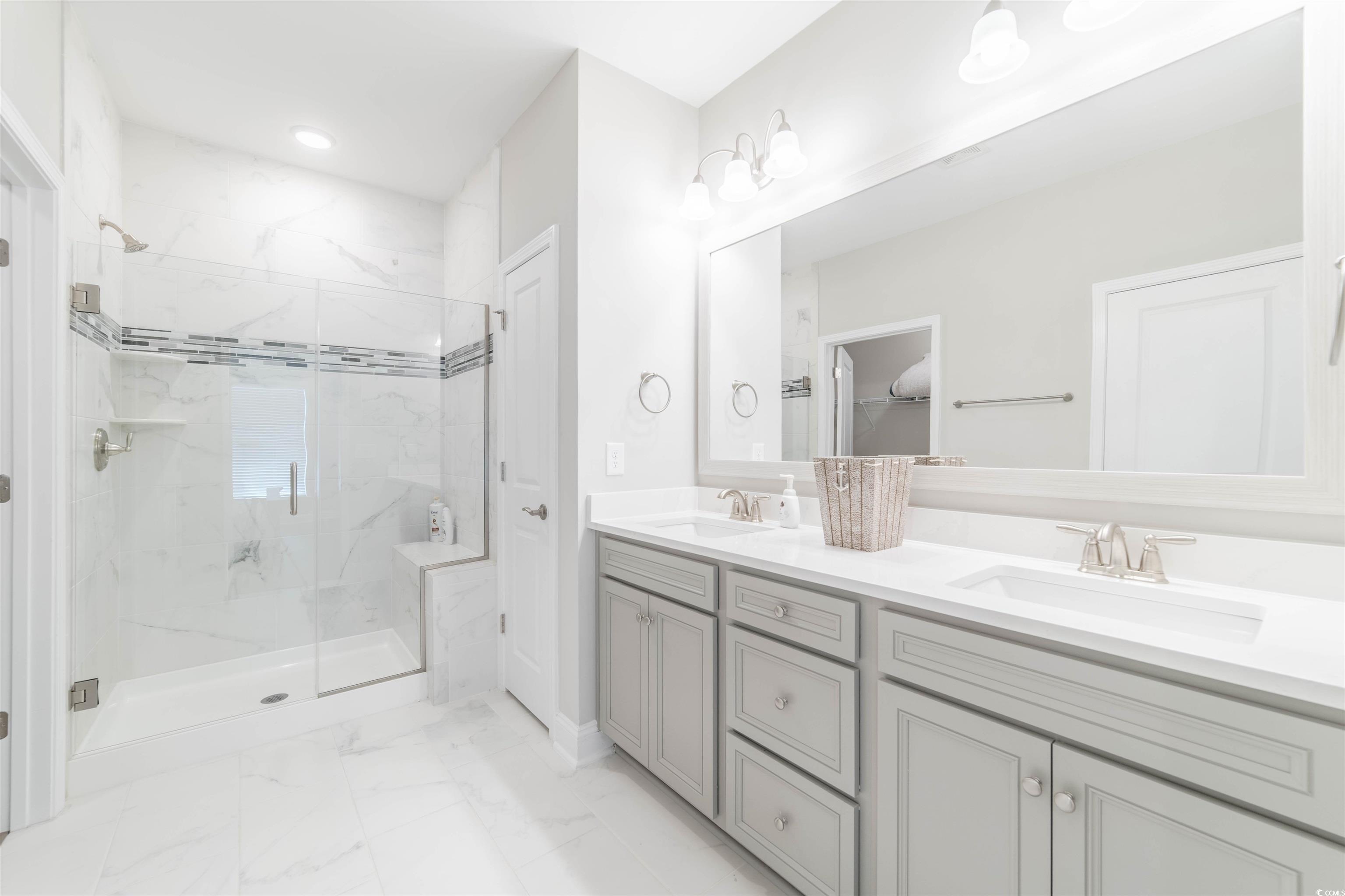 6040 Campanella St. Property Photo 18