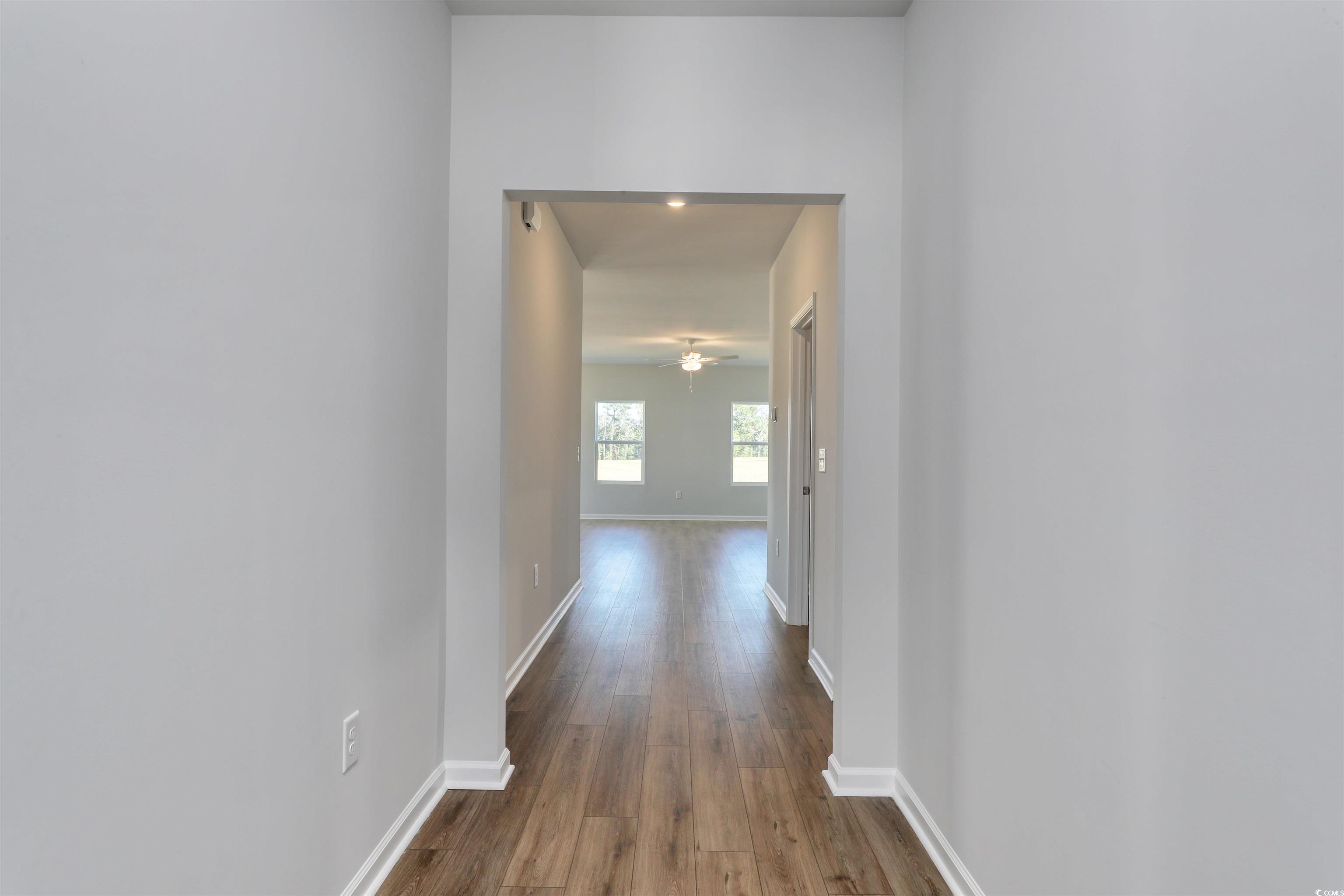 409 Meadow Sweet Pl Property Photo 3