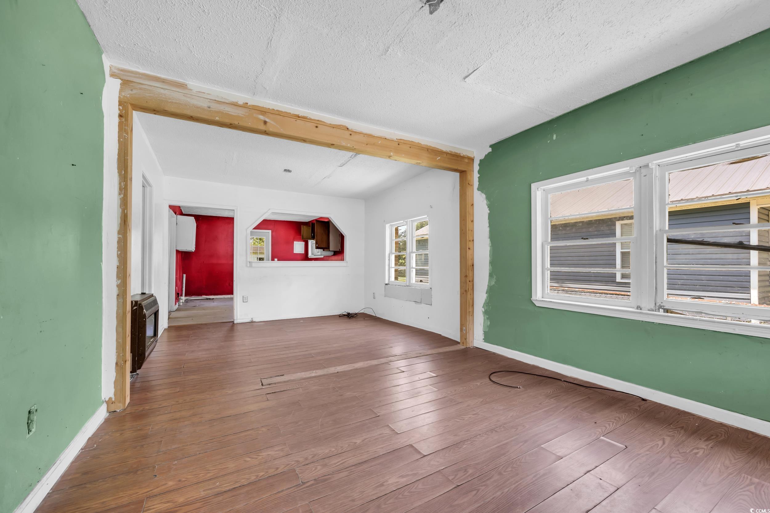 1712 Brown St. Property Photo 3