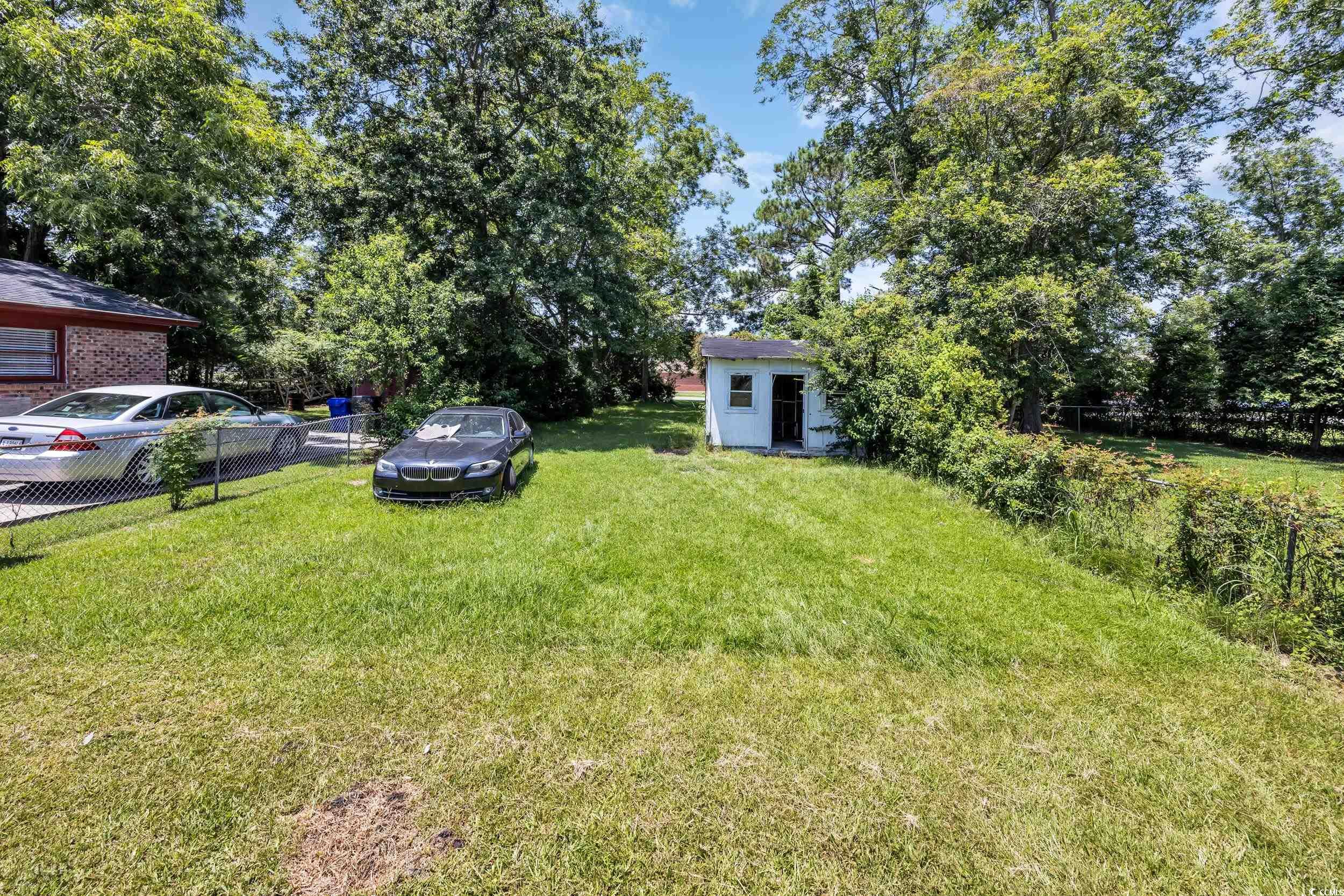 1712 Brown St. Property Photo 10