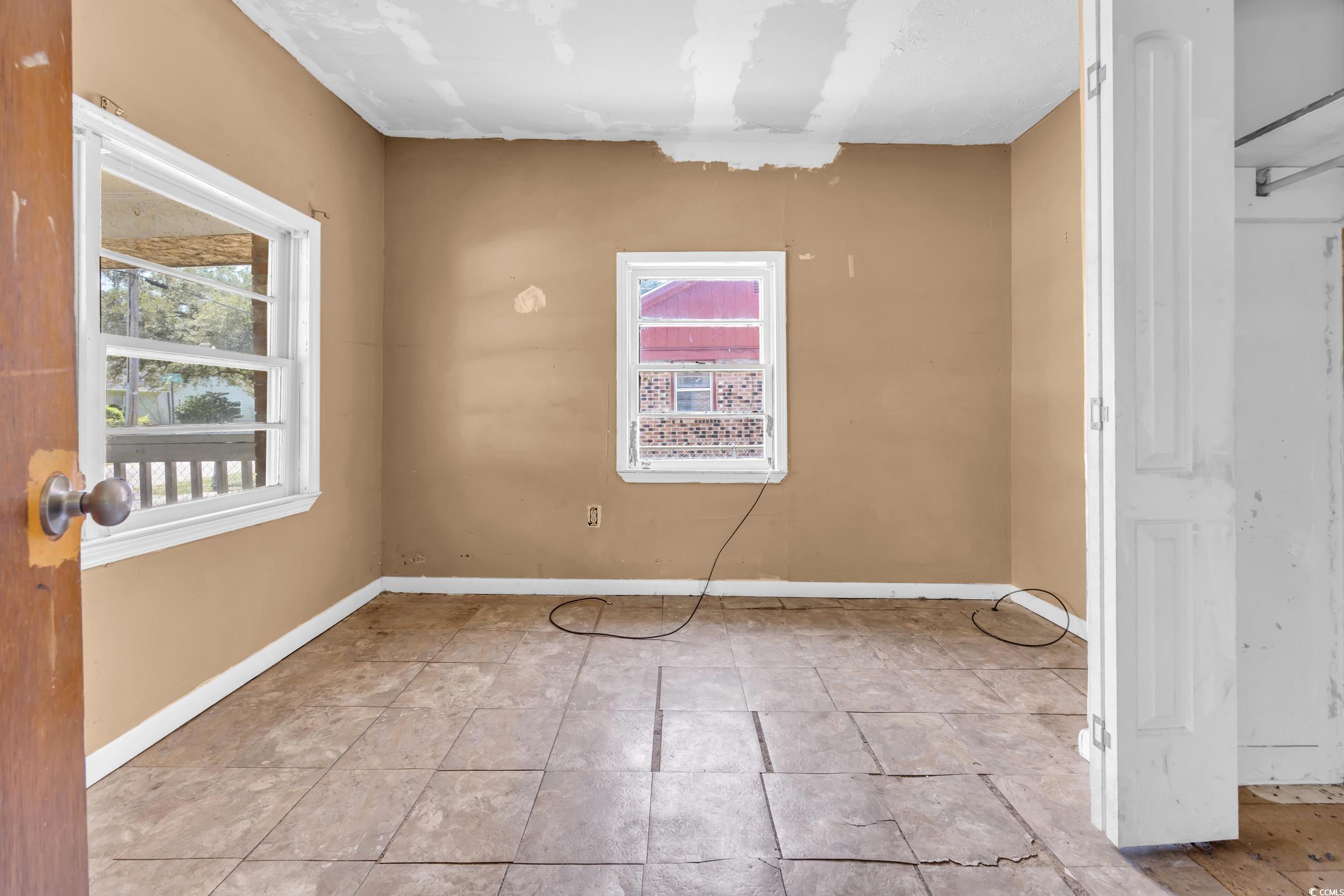 1712 Brown St. Property Photo 14