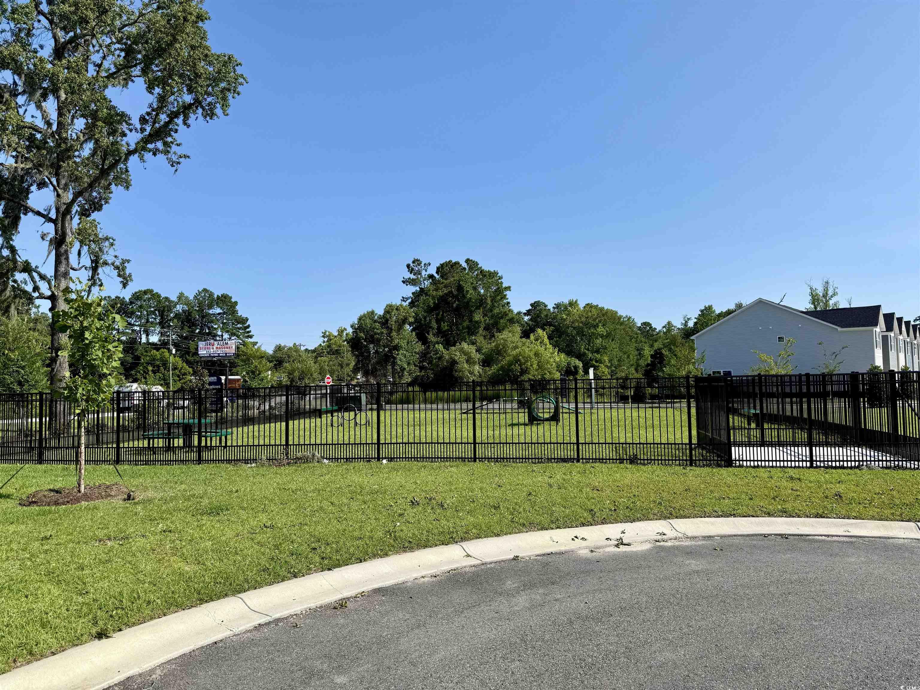 351 Myrtle Meadows Dr Property Photo 9