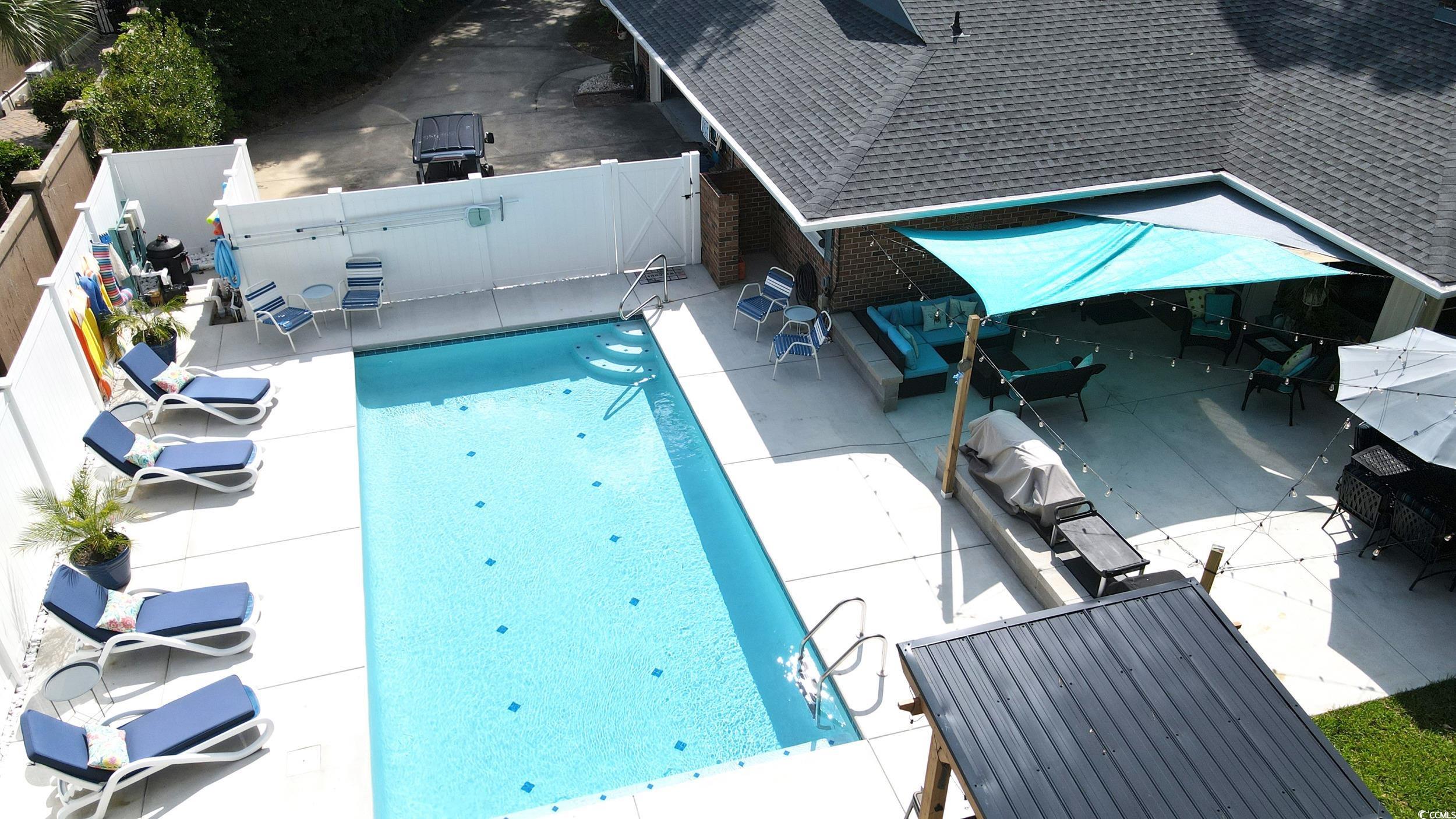 815 Tillson Rd. Property Photo 3