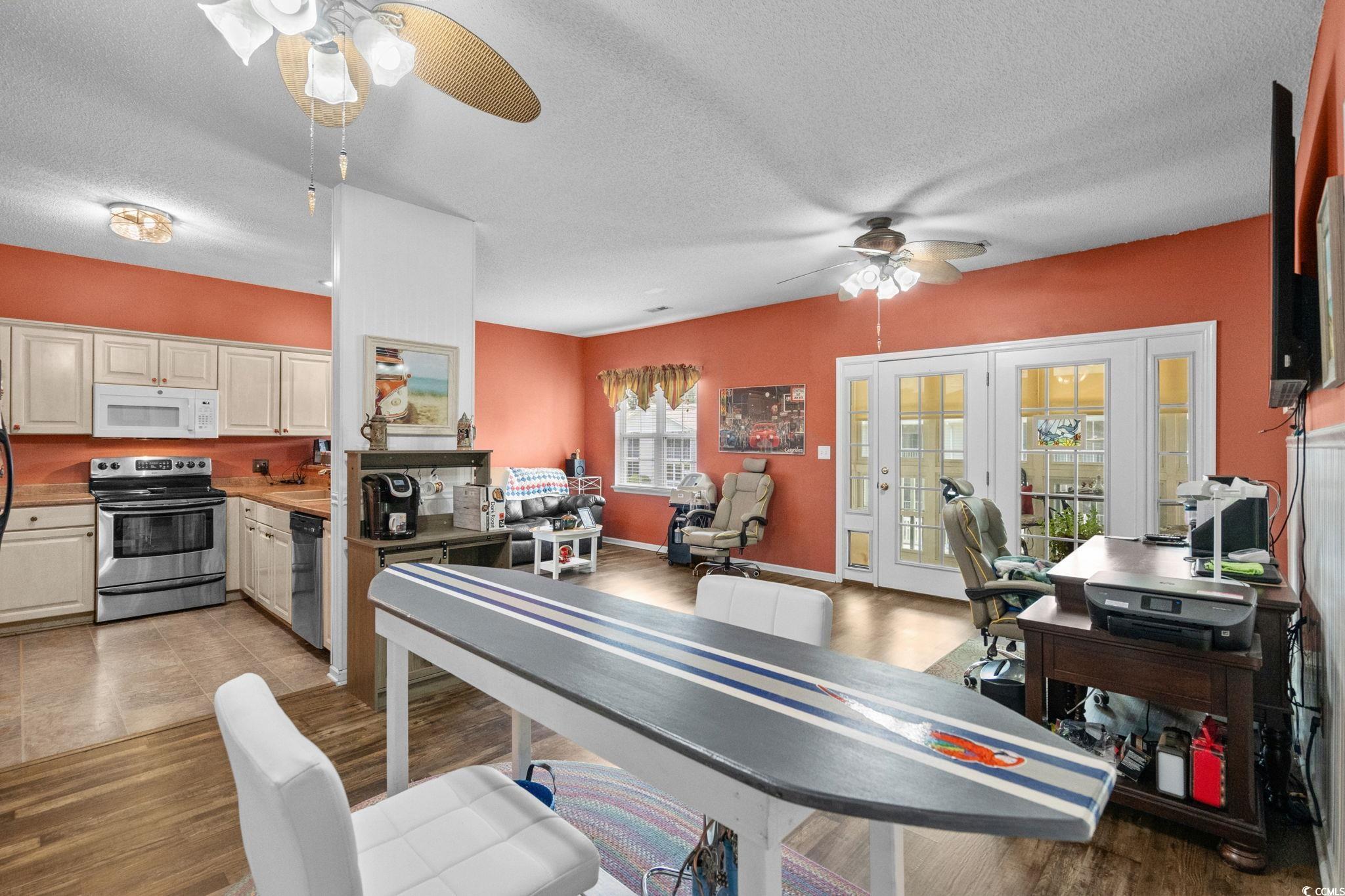 3208 Sweetwater Blvd. Property Photo 10