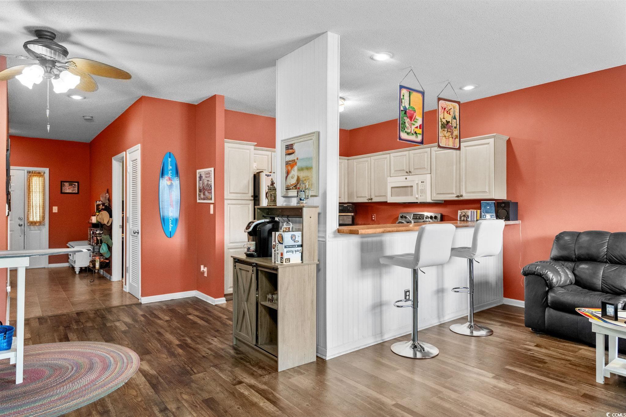 3208 Sweetwater Blvd. Property Photo 11