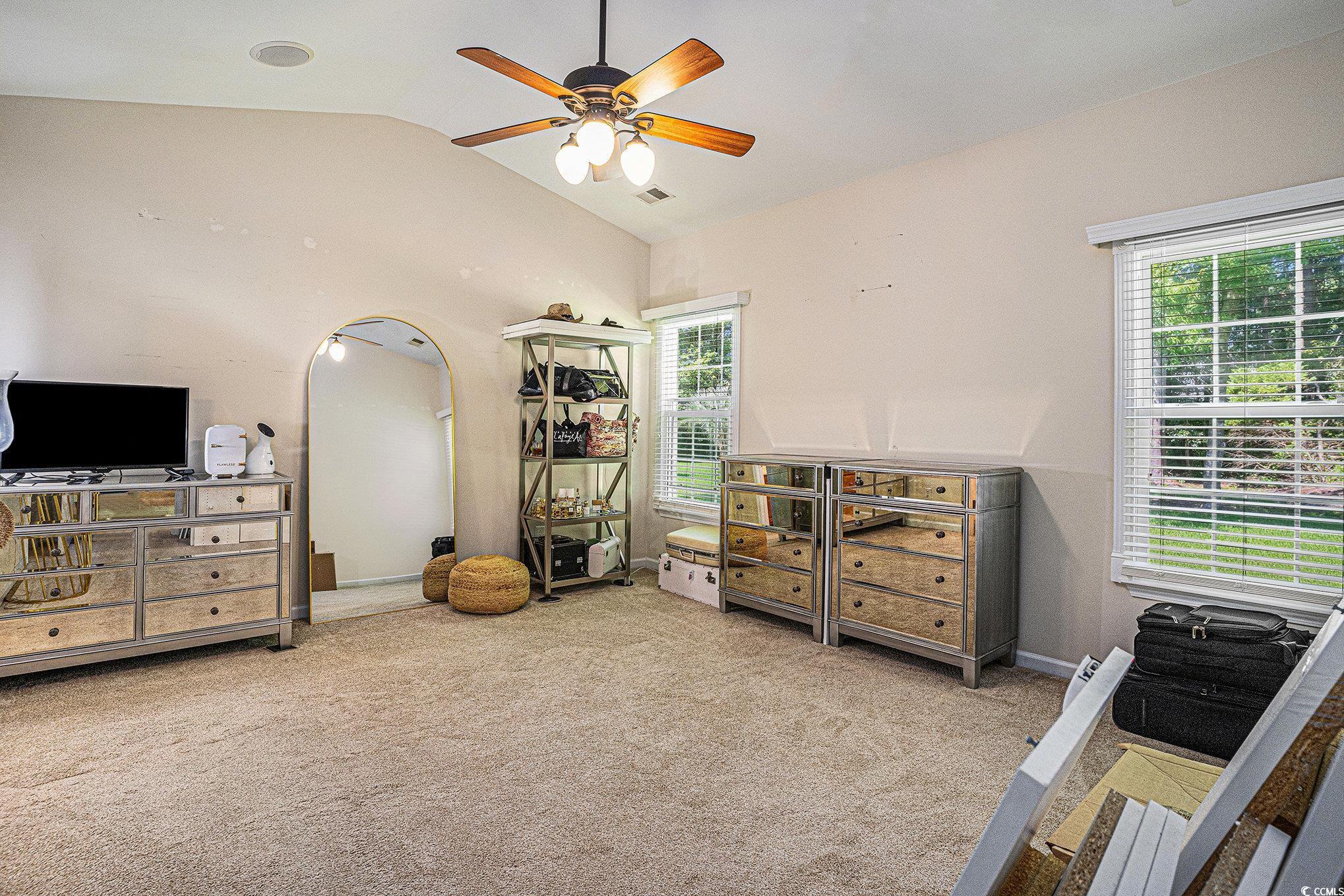 253 Carriage Lake Dr. Property Photo 10