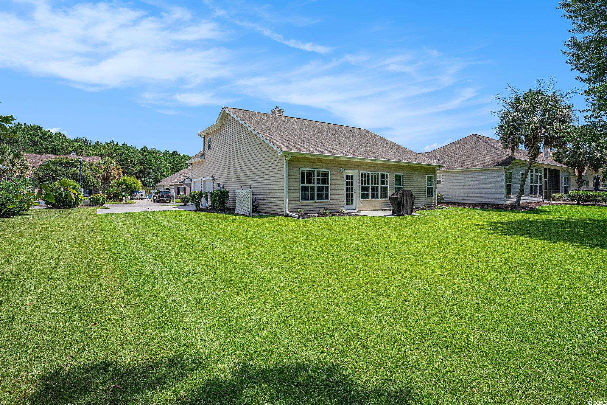 253 Carriage Lake Dr. Property Photo 23