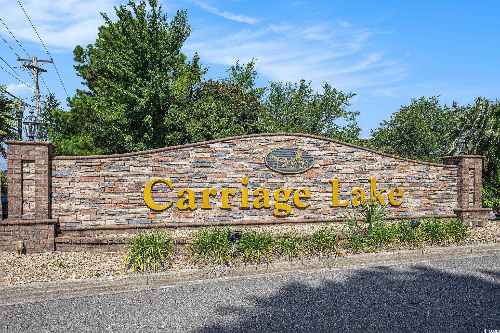 253 Carriage Lake Dr. Property Photo 28