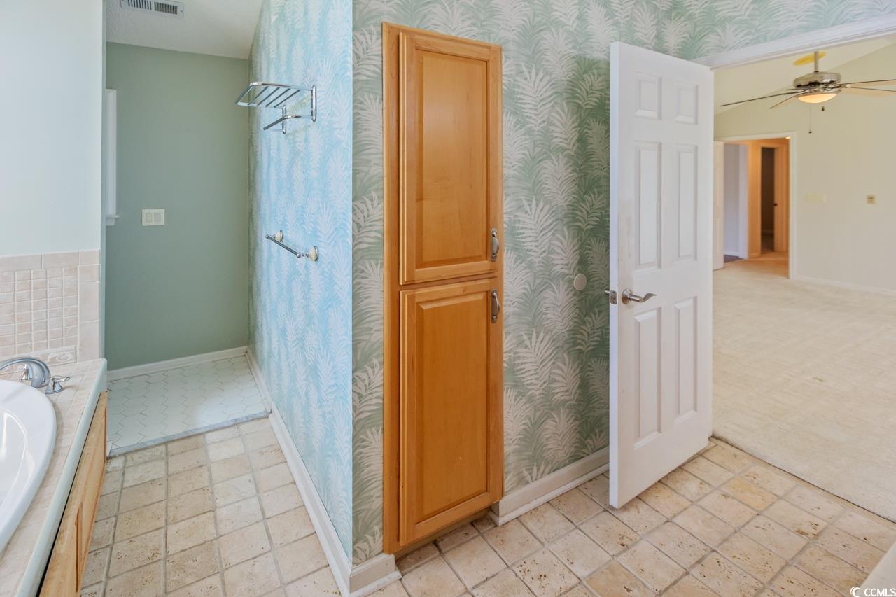 1874 Southwood Dr. Property Photo 23