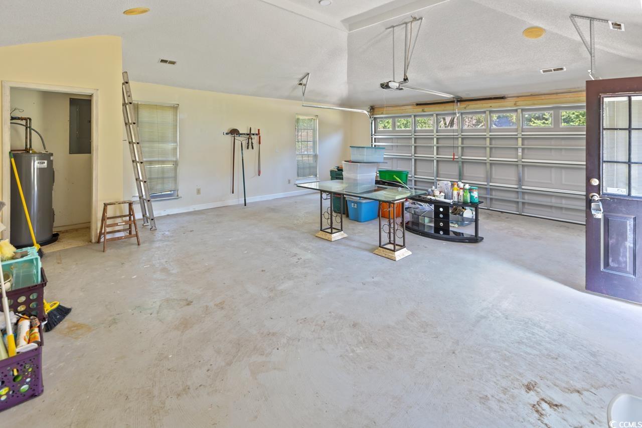 1874 Southwood Dr. Property Photo 30
