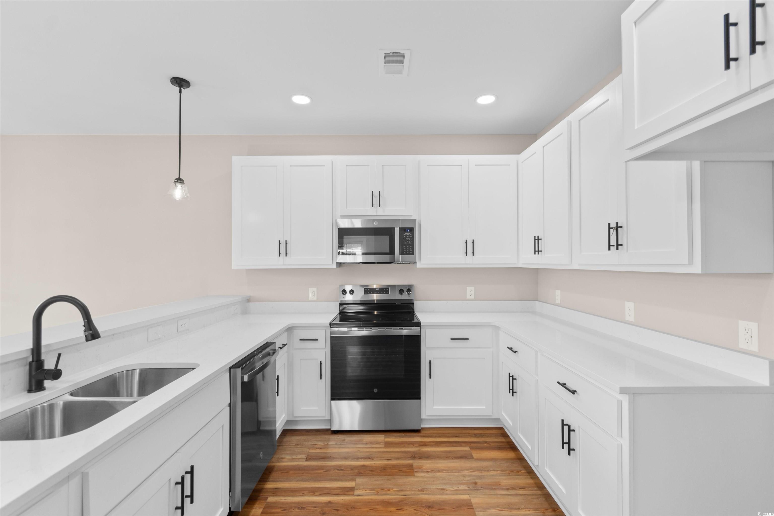 200 Zion Rd. Property Photo 3