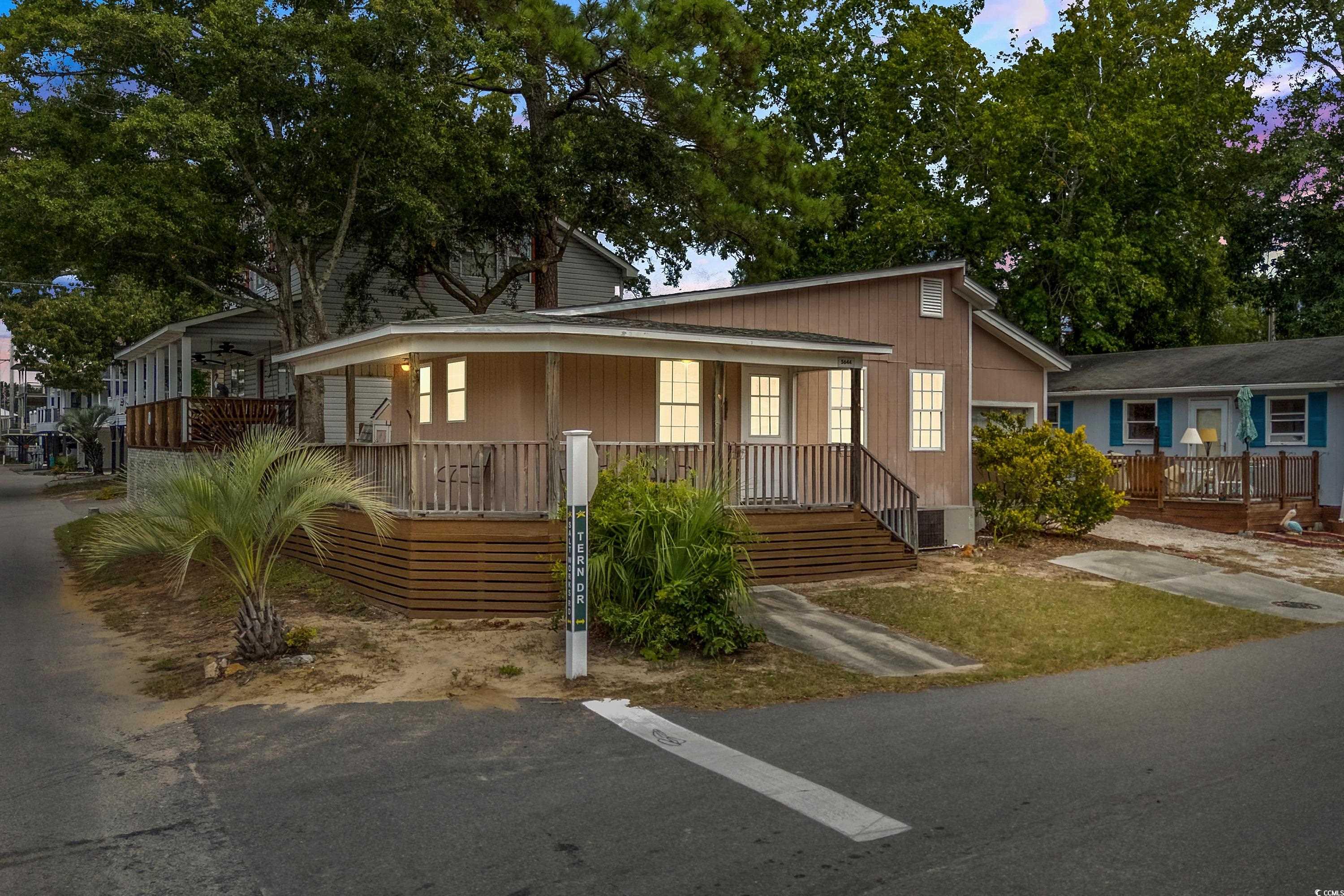 6001- 5644 S Kings Highway Property Photo 2