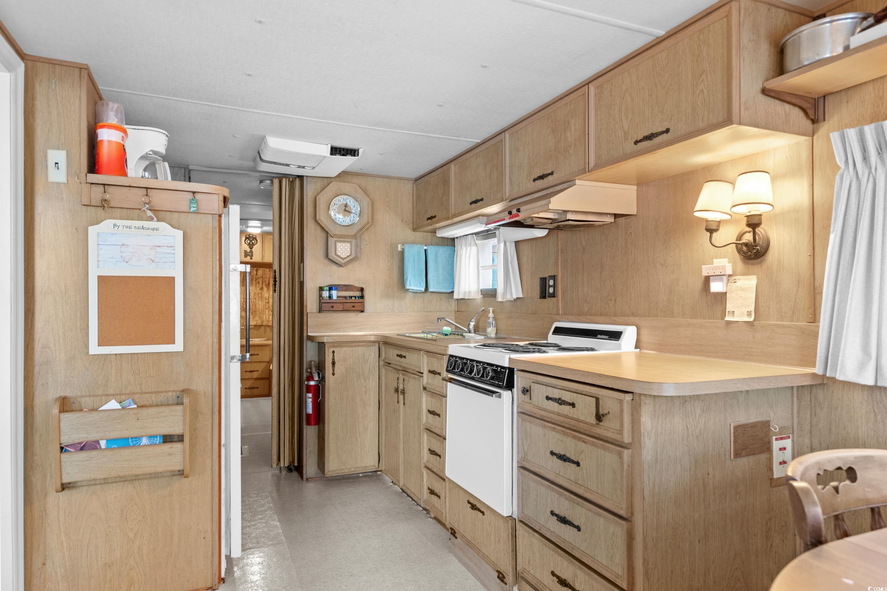 6001- 5644 S Kings Highway Property Photo 18