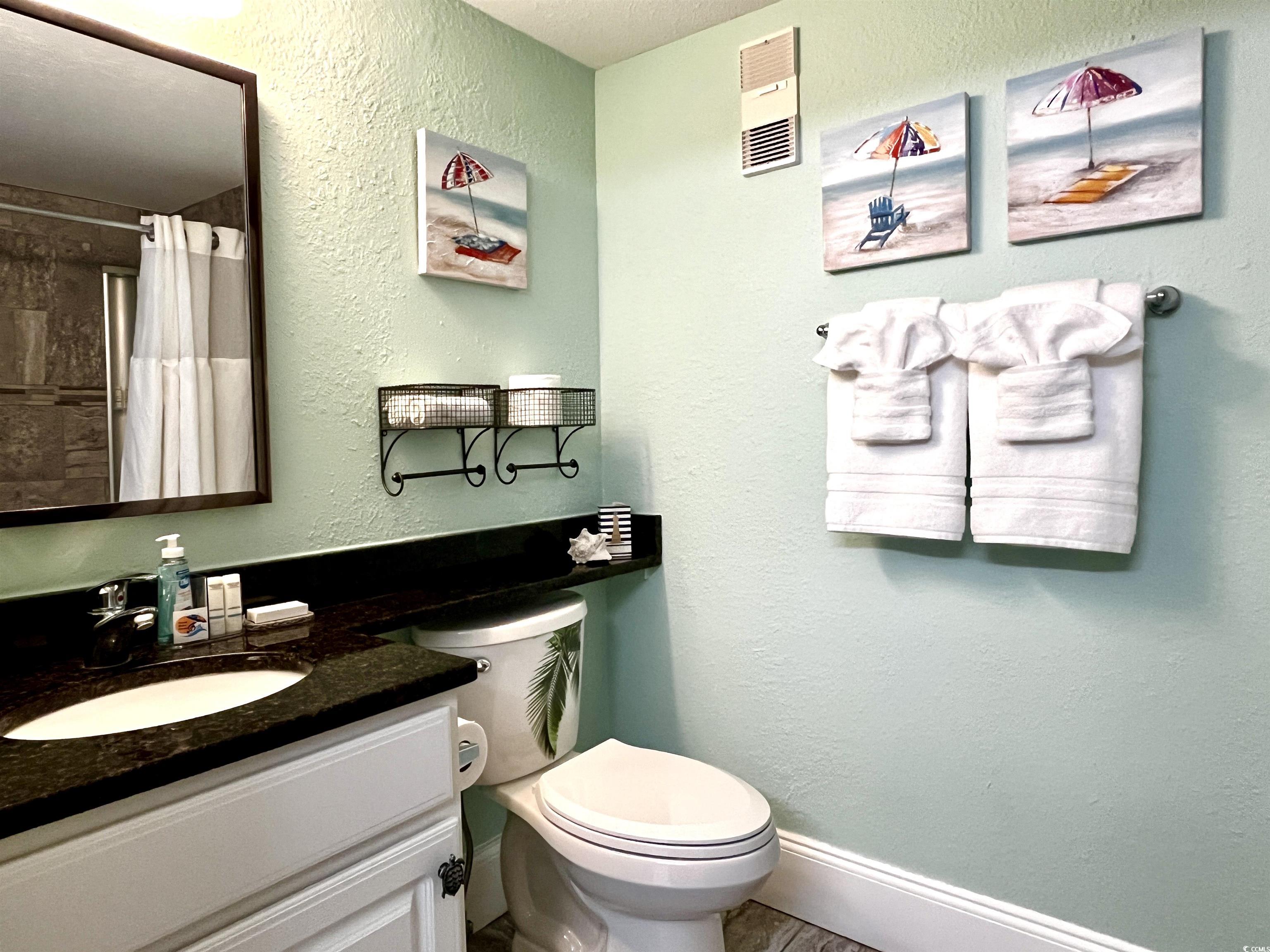 9550 Shore Dr. Property Photo 13