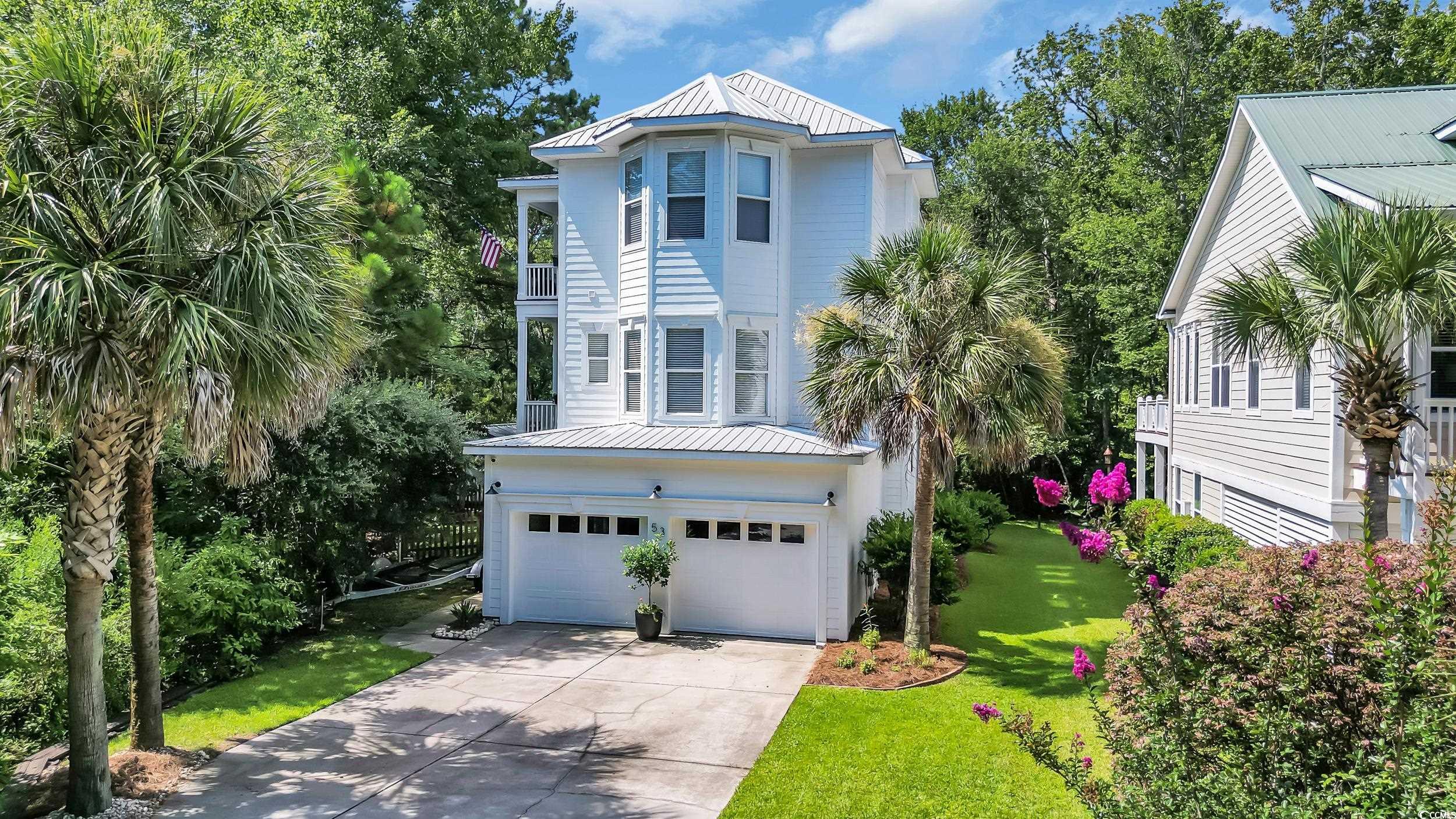 53 Harbourreef Dr.