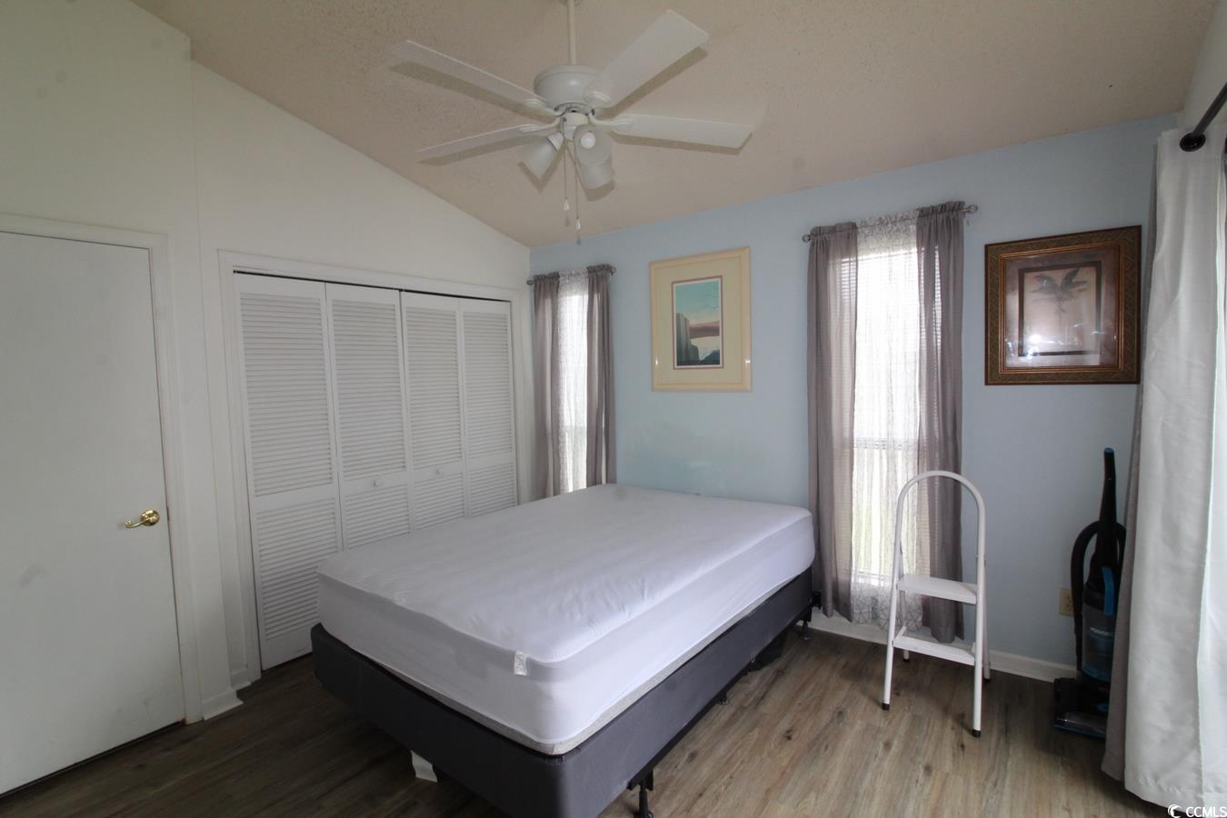 408 Tree Top Ct. Property Photo 12