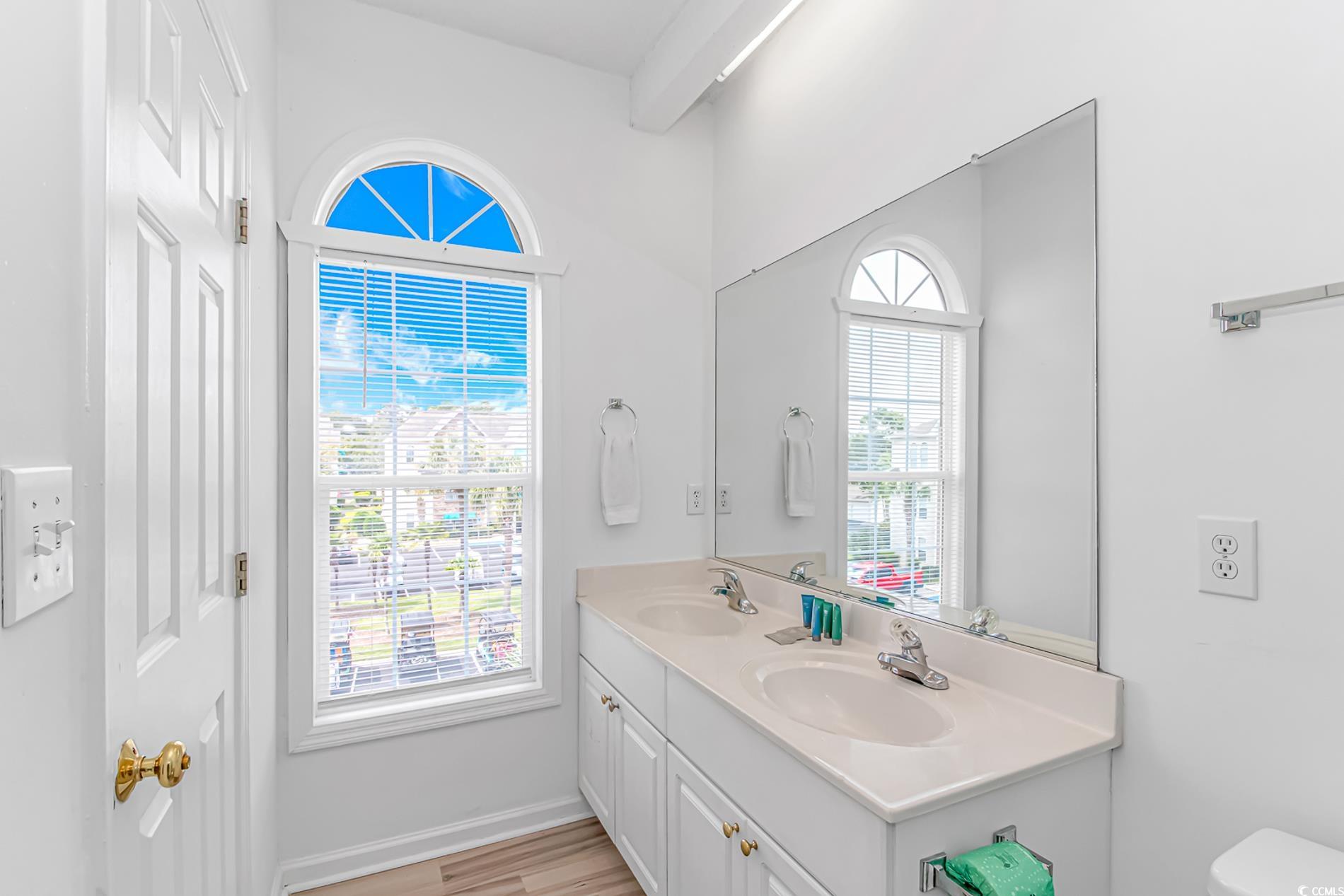 9754 Leyland Dr. Property Photo 23